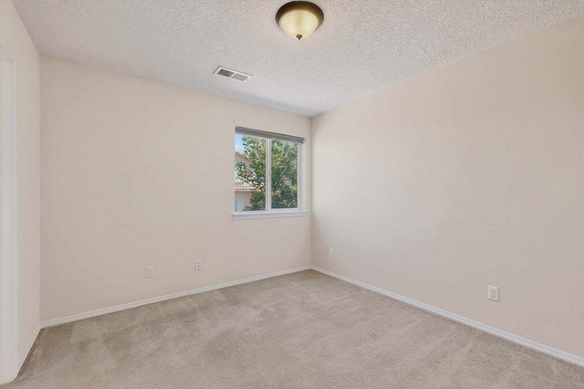 12023 Pocono Road SE
