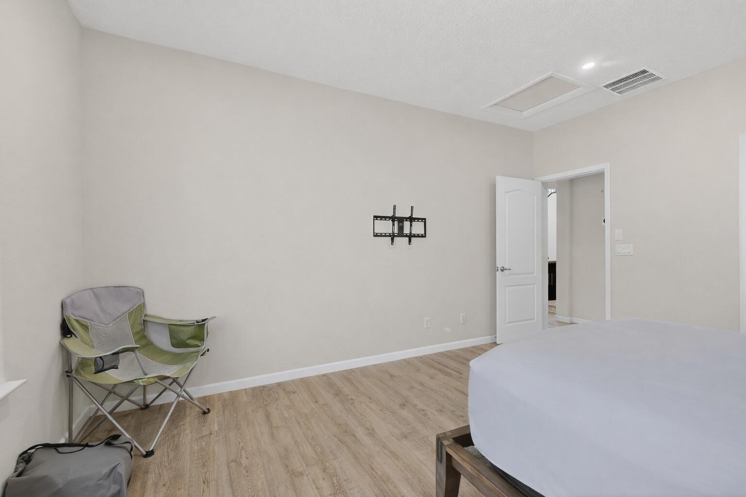 12023 Pocono Road SE
