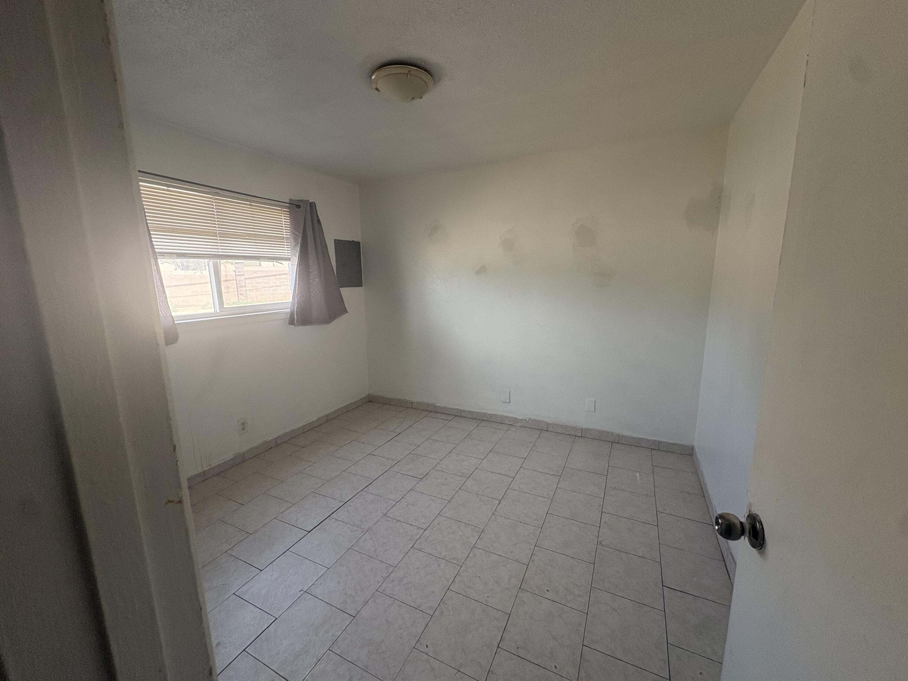 3931 Ortiz Court NE APT B