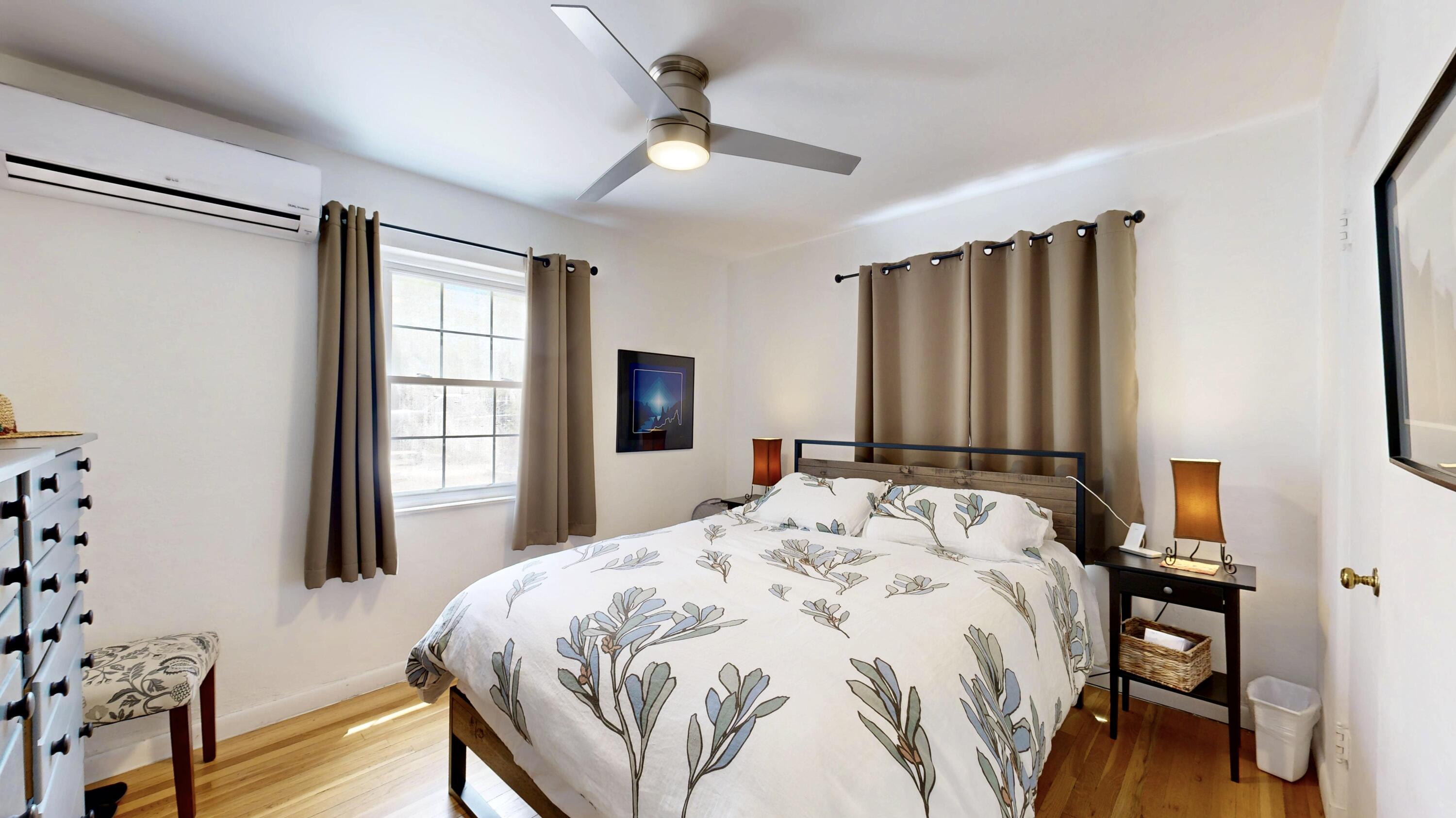 1900 Anderson Place SE