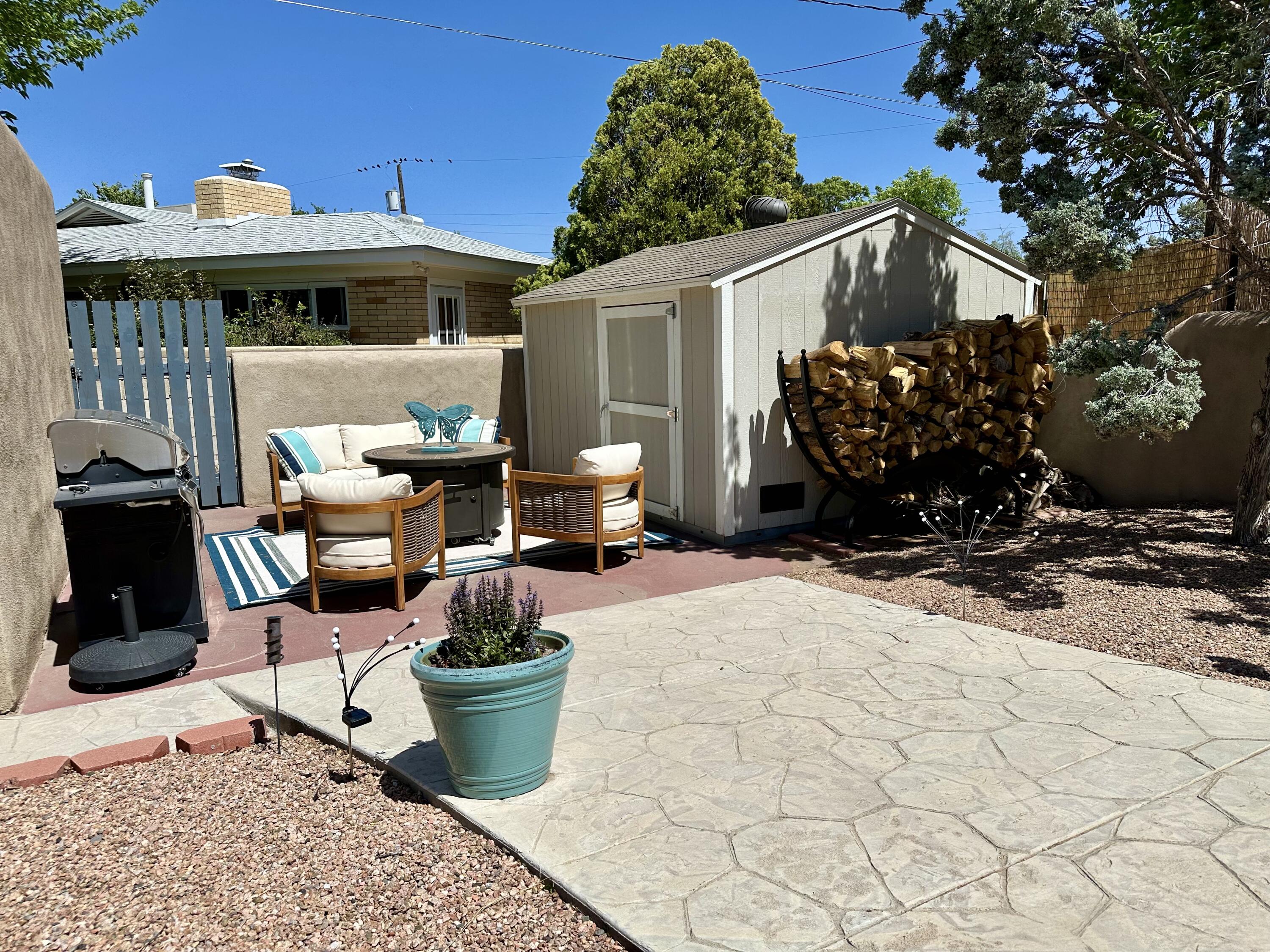 1900 Anderson Place SE