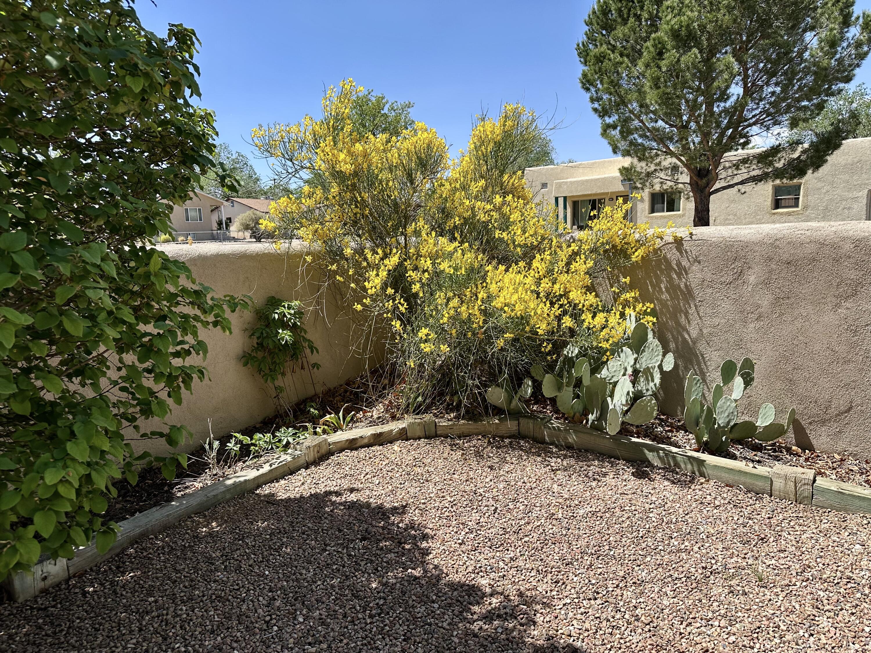 1900 Anderson Place SE