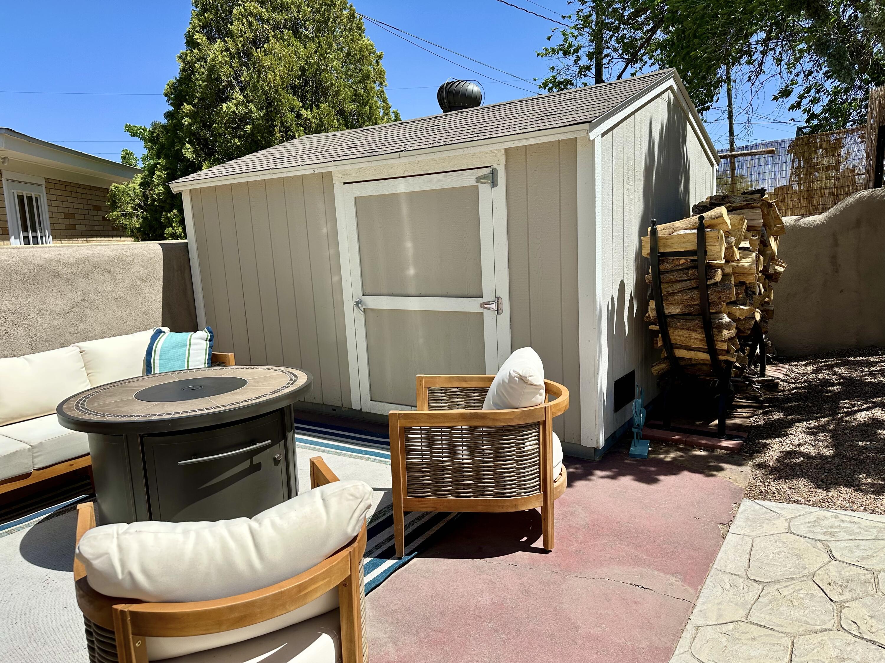 1900 Anderson Place SE