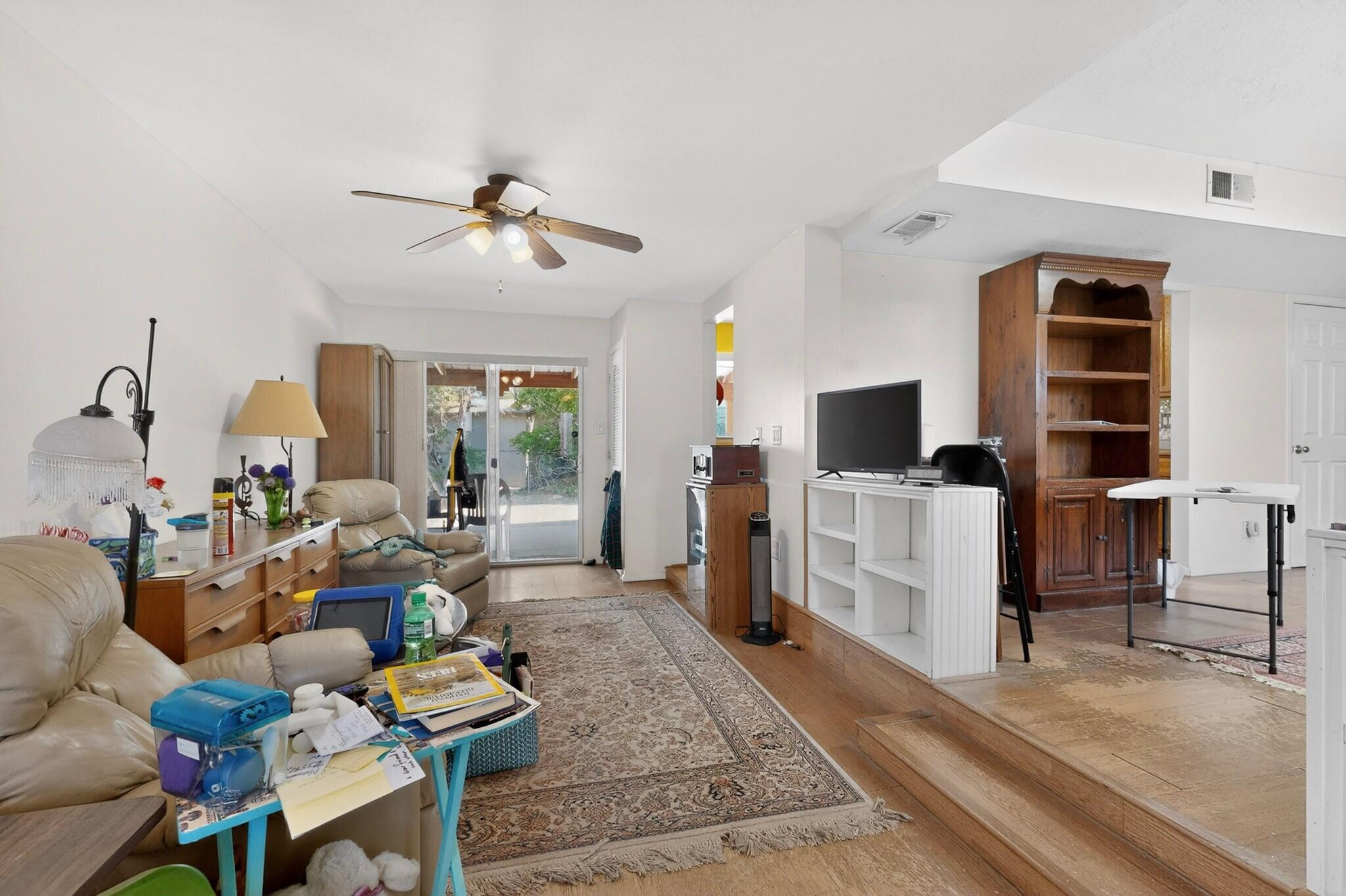 10017 Constitution Avenue NE