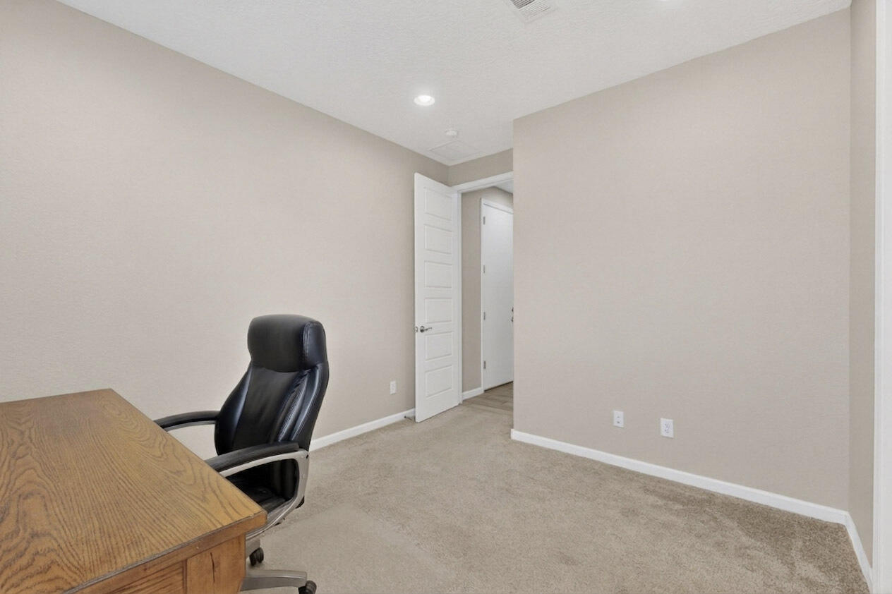 2199 Beckham Drive NE