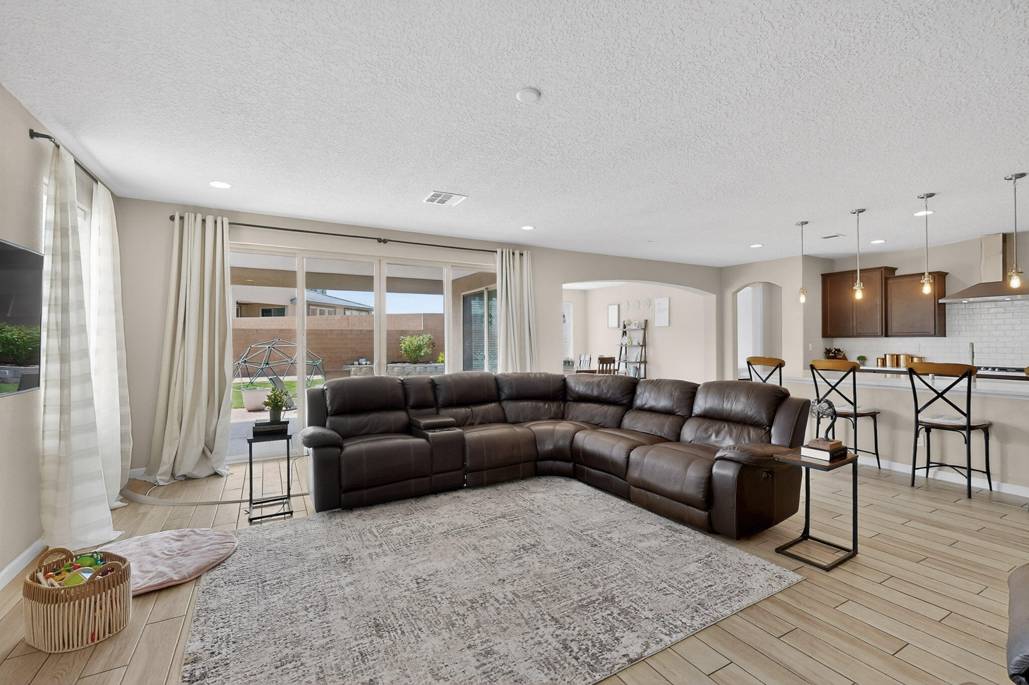 2199 Beckham Drive NE