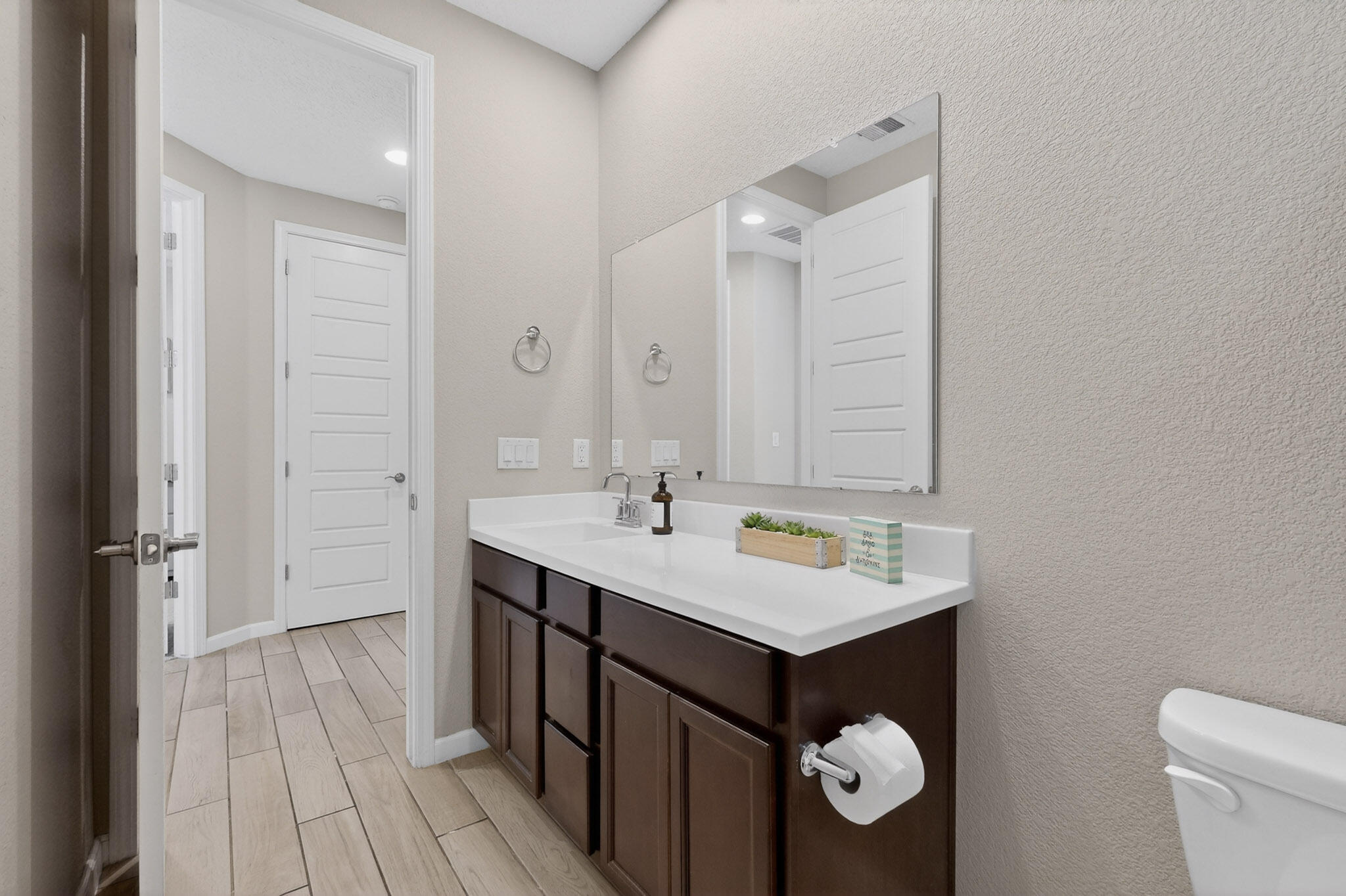 2199 Beckham Drive NE