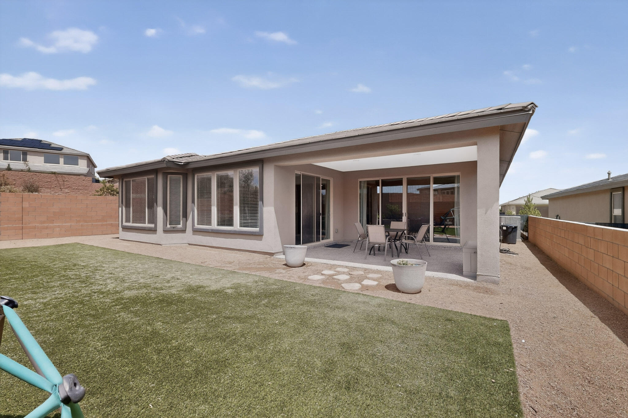 2199 Beckham Drive NE