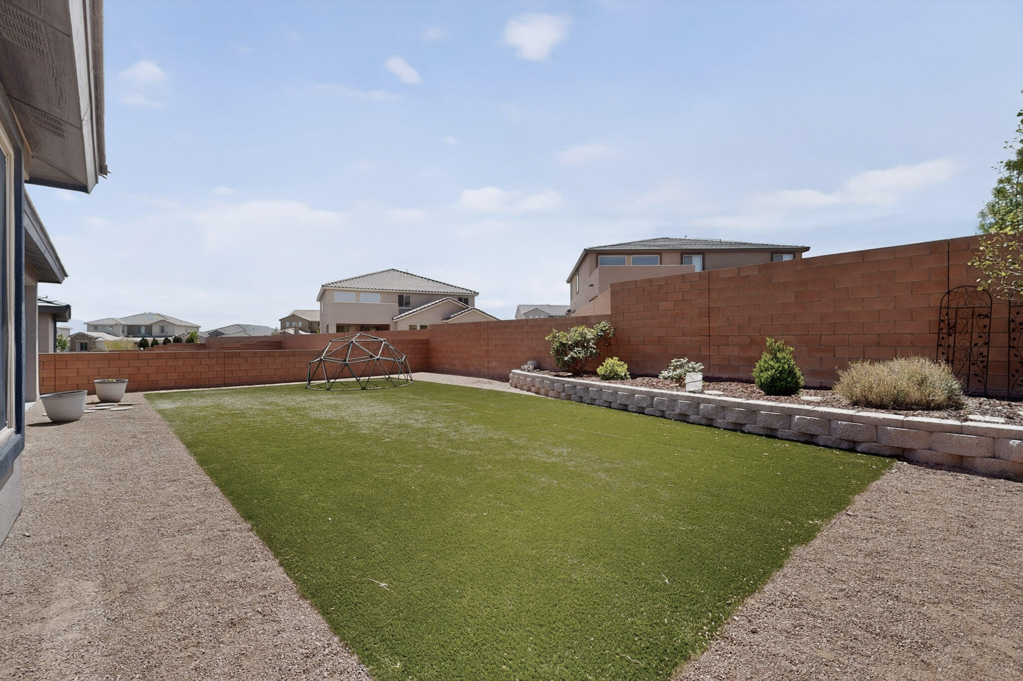 2199 Beckham Drive NE