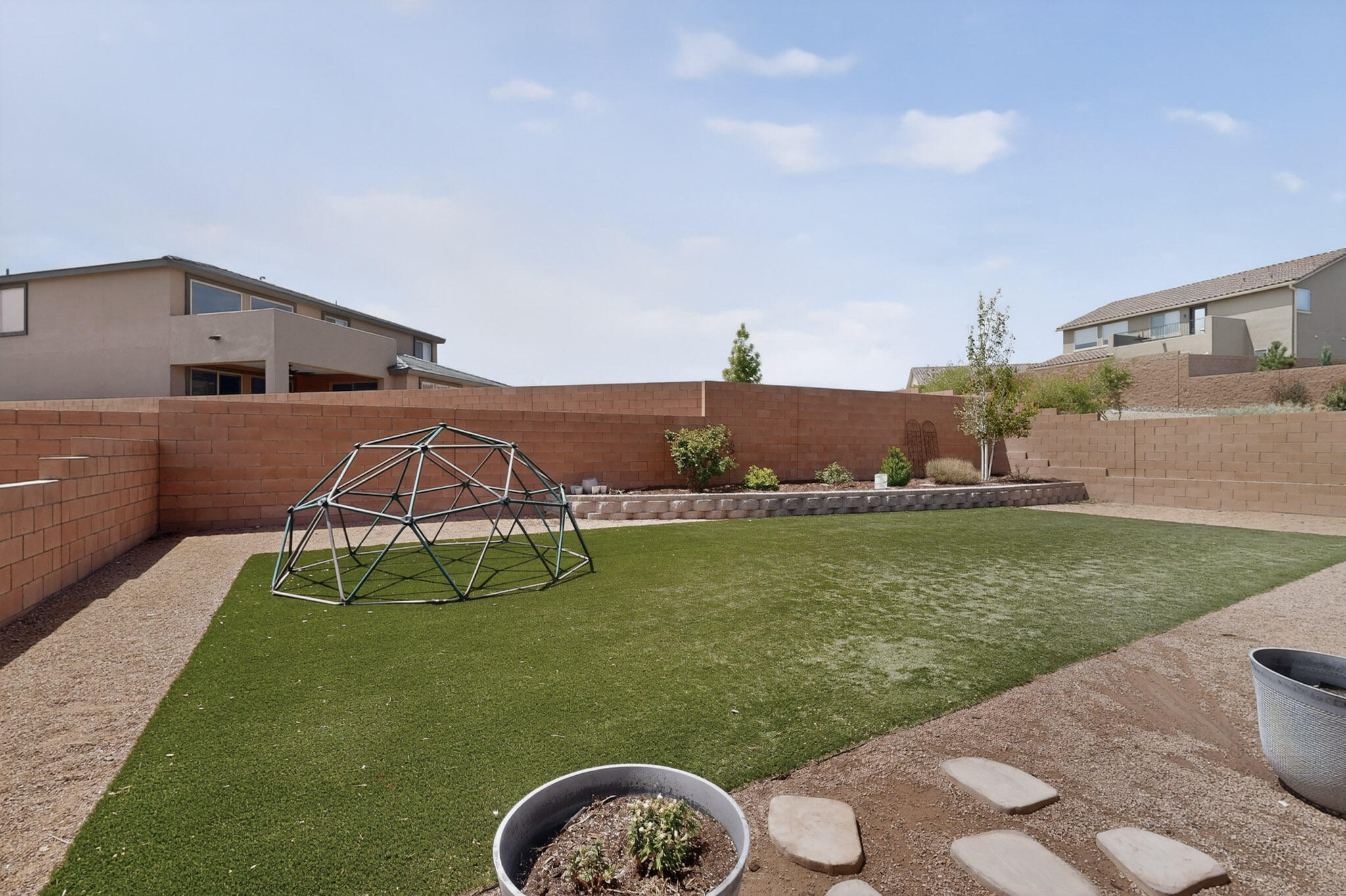 2199 Beckham Drive NE