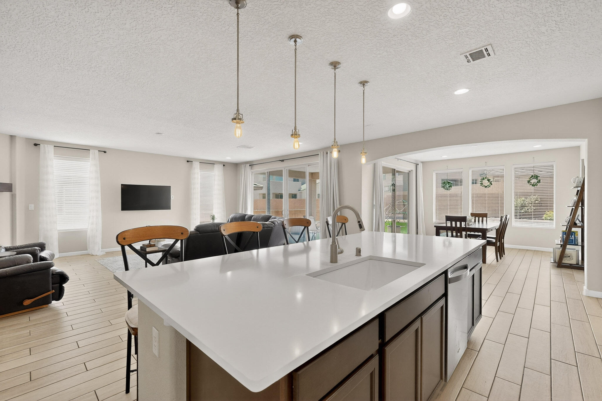 2199 Beckham Drive NE