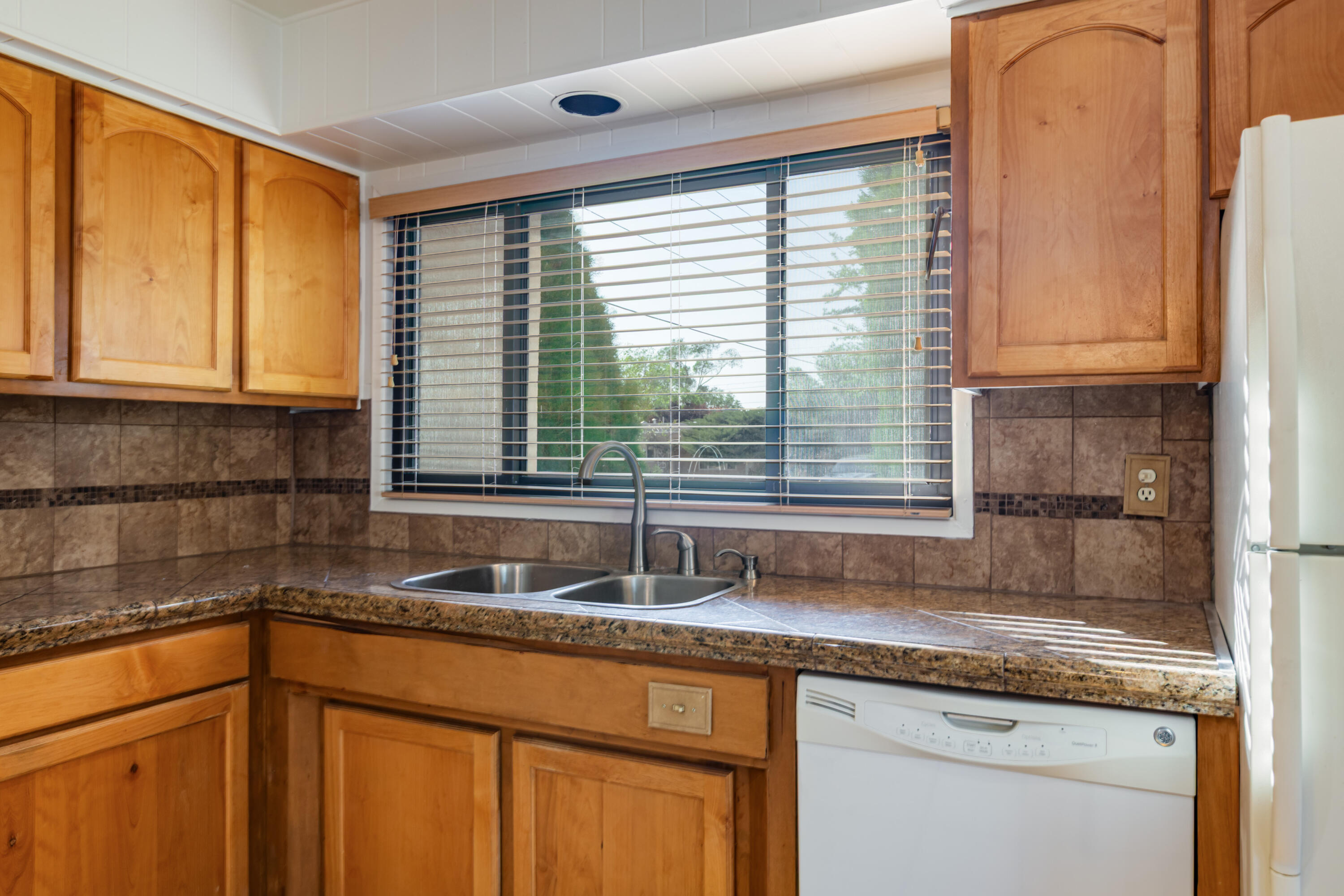 10028 Propps Street NE