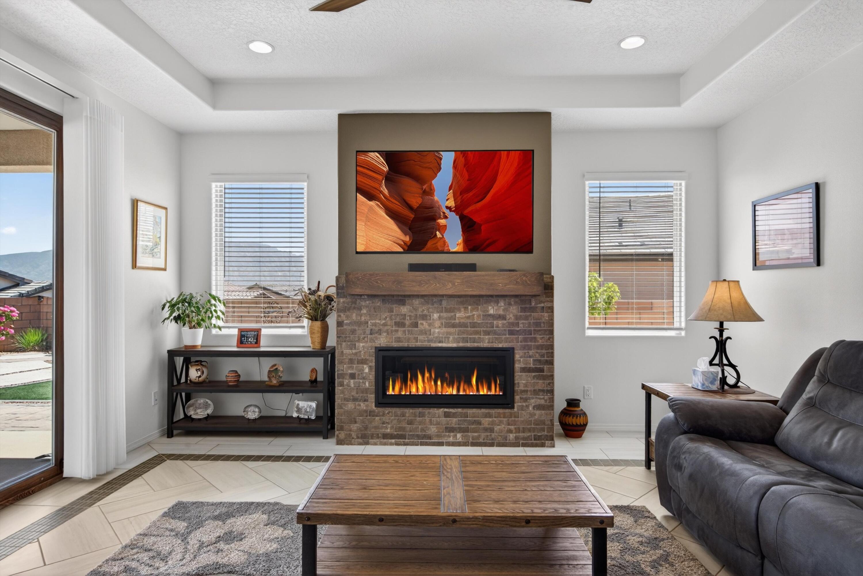 4077 Plant Drive NE