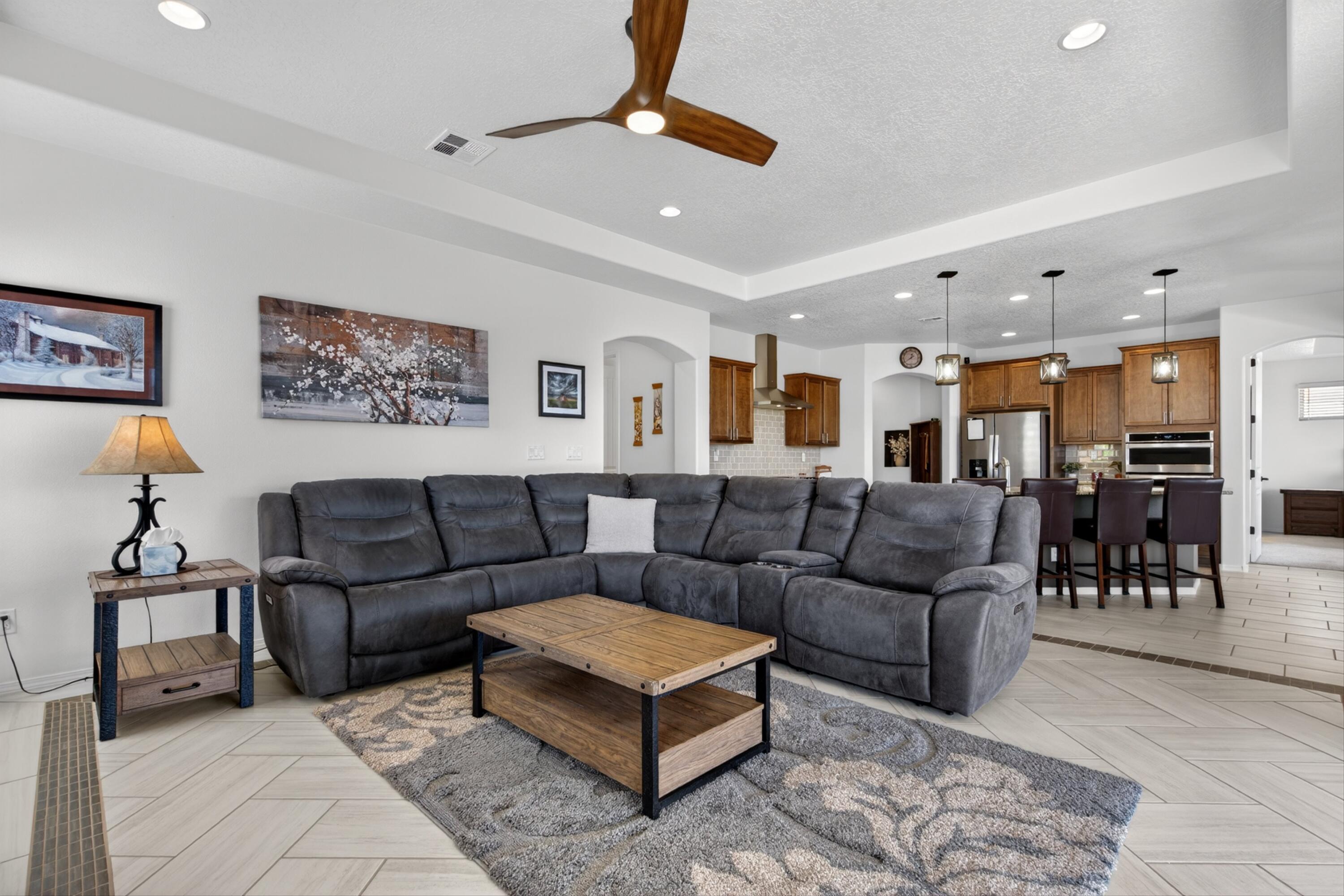 4077 Plant Drive NE