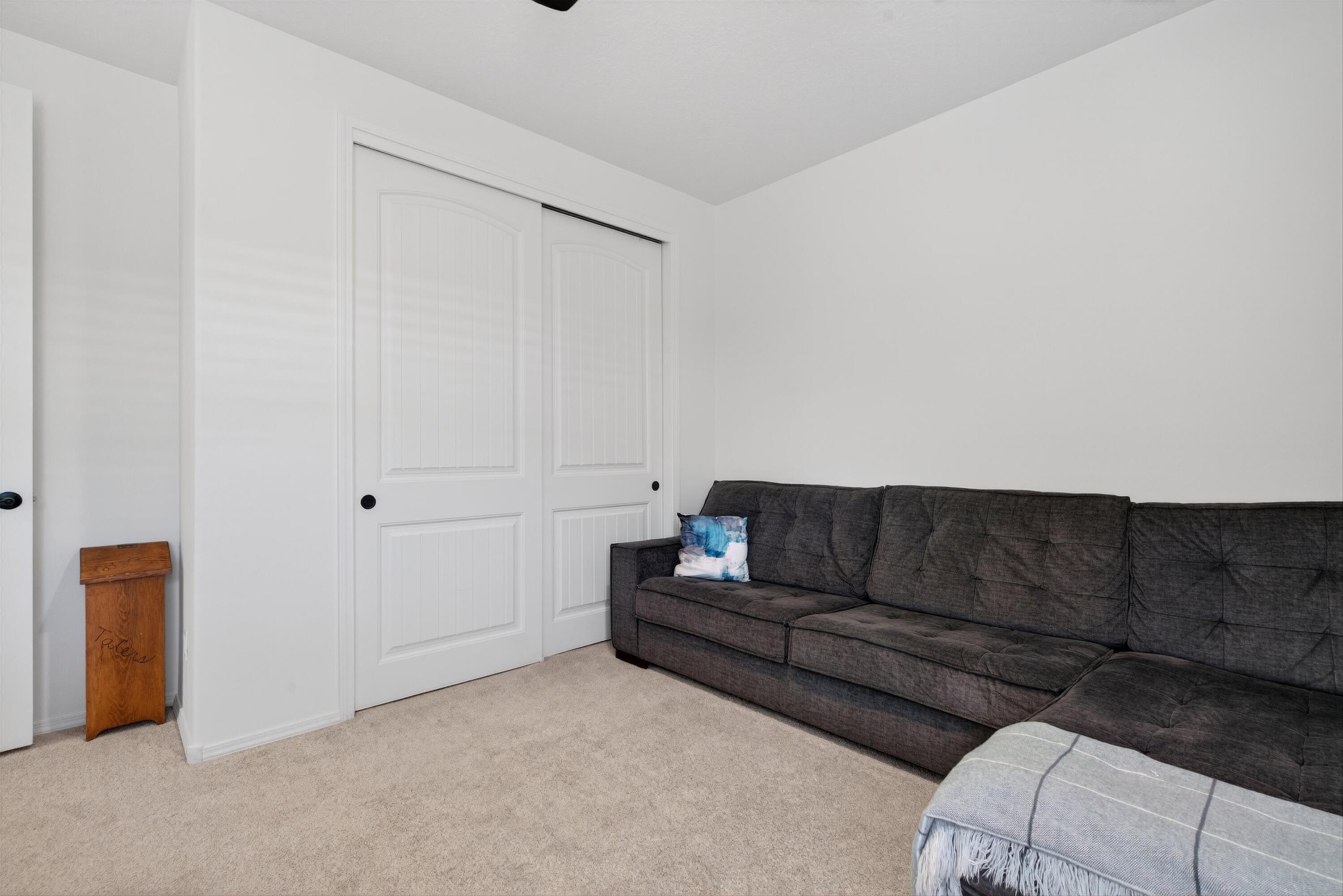 4077 Plant Drive NE