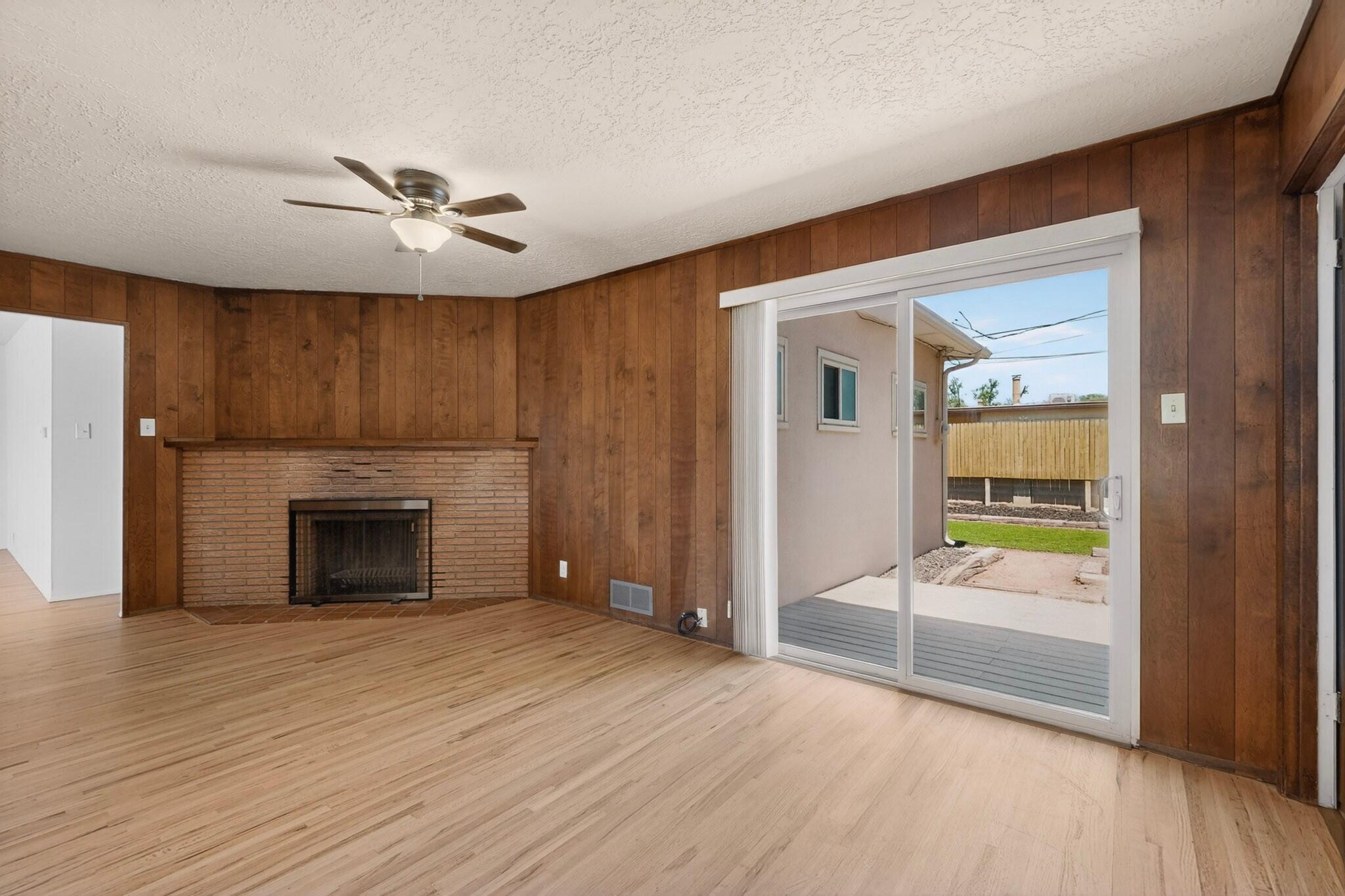 10117 Maya Court NE