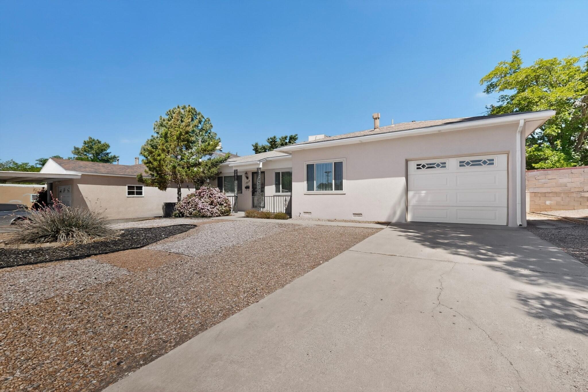 10117 Maya Court NE