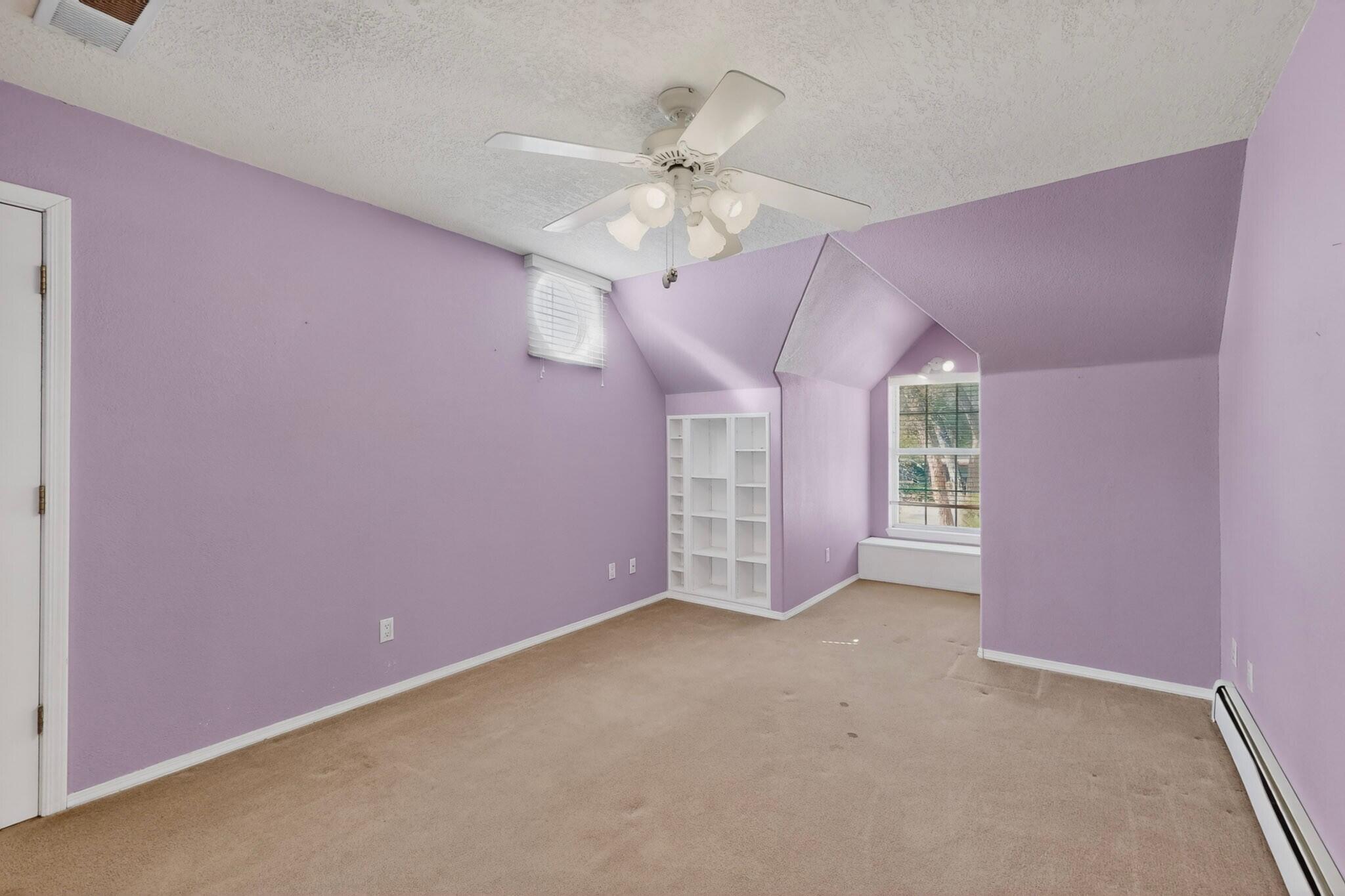 1512 Los Arboles Avenue NW