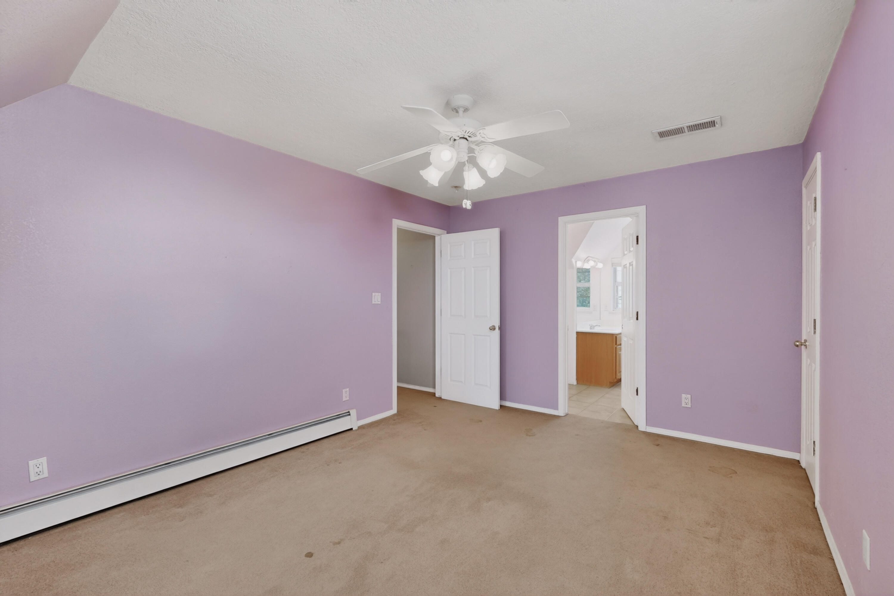 1512 Los Arboles Avenue NW