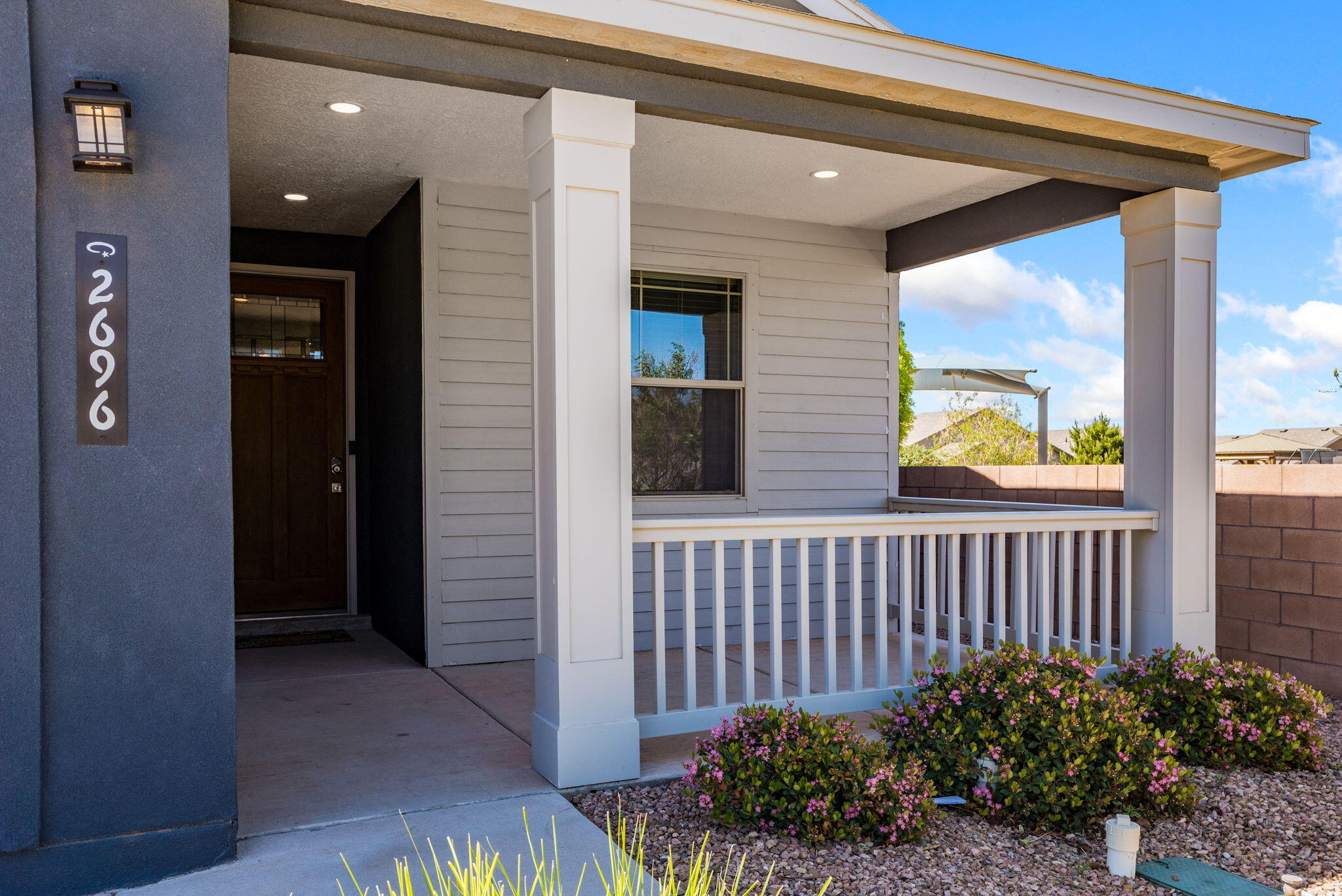 2696 Camino Plata Loop NE