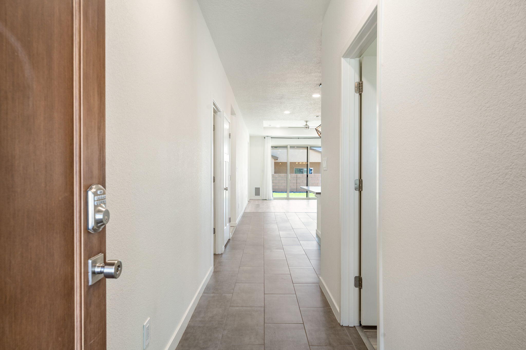 2696 Camino Plata Loop NE