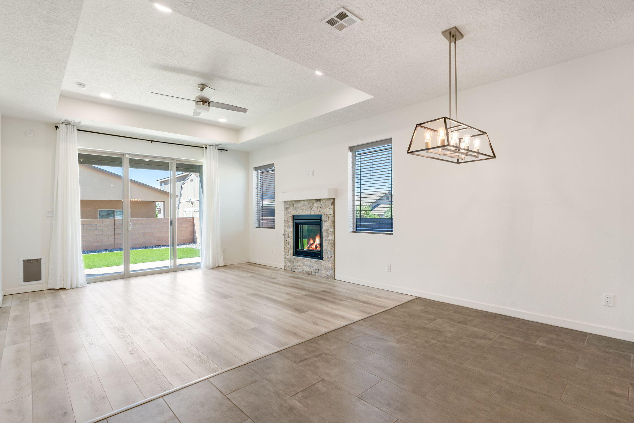 2696 Camino Plata Loop NE