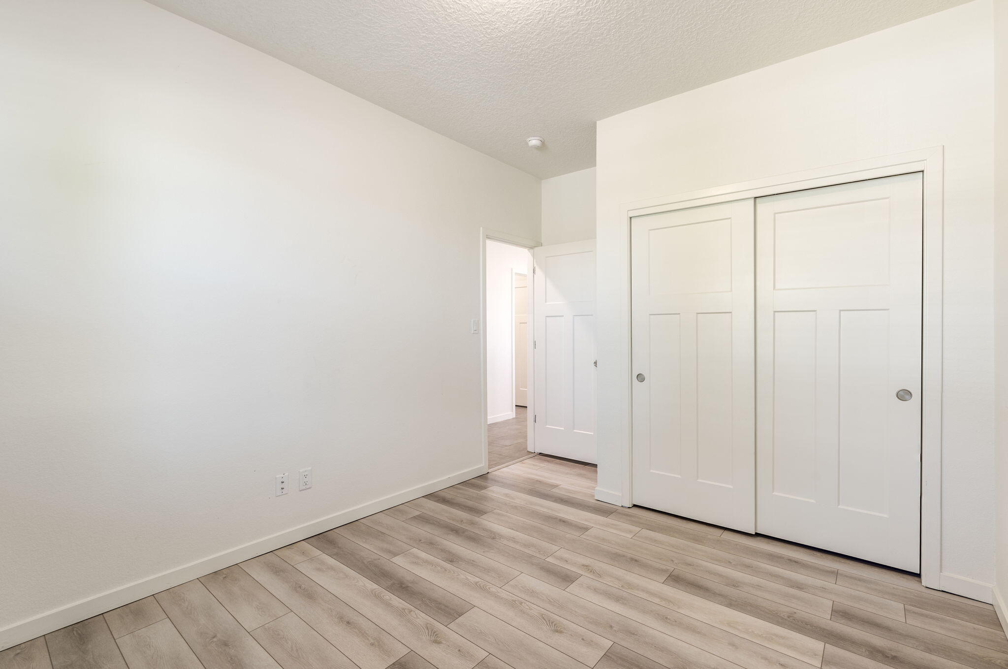 2696 Camino Plata Loop NE