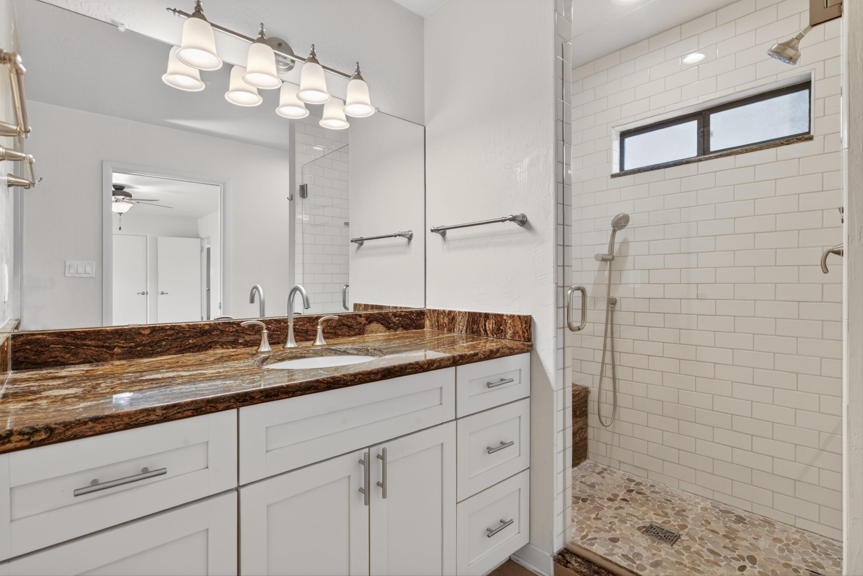 2105 Madeira Drive NE