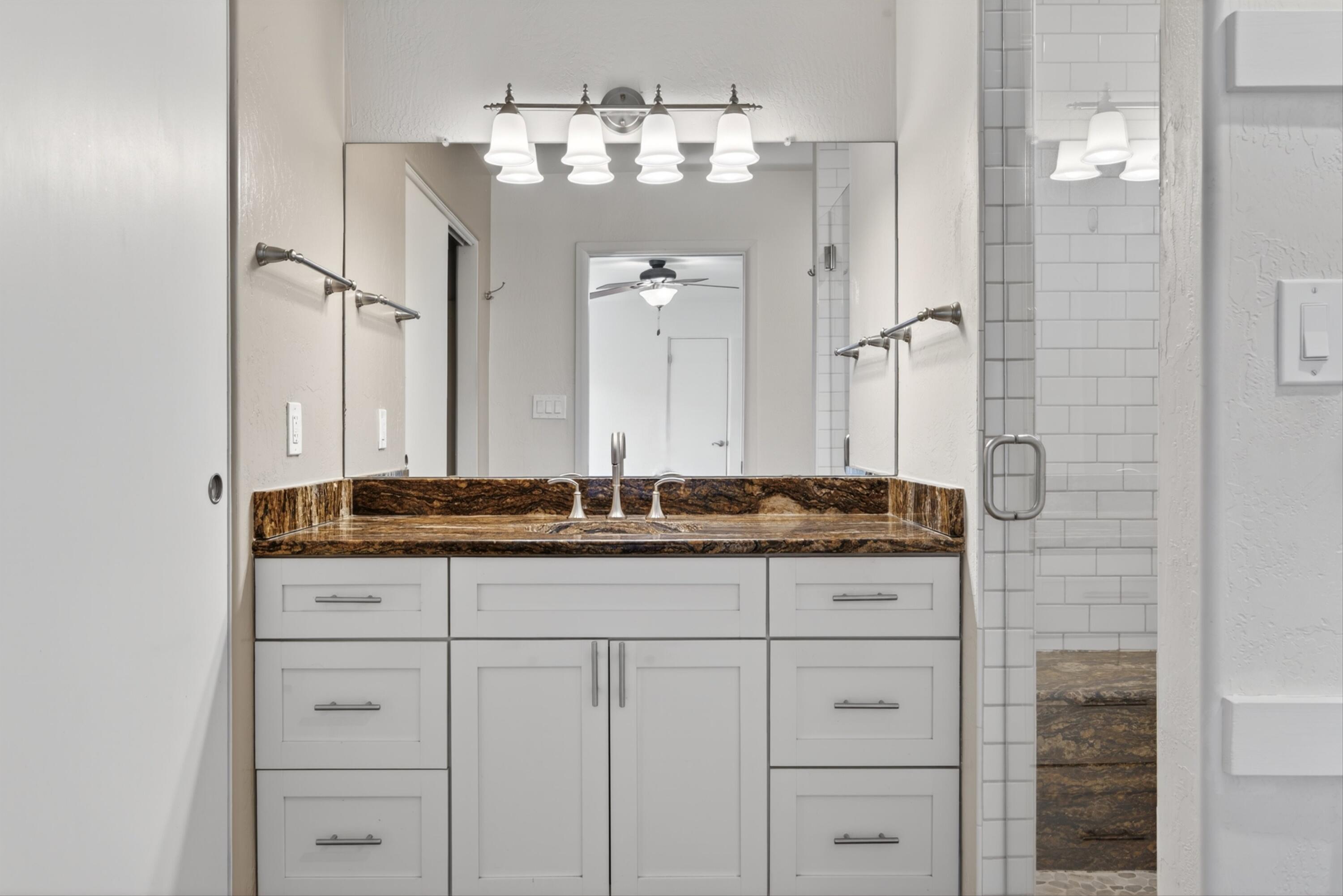 2105 Madeira Drive NE