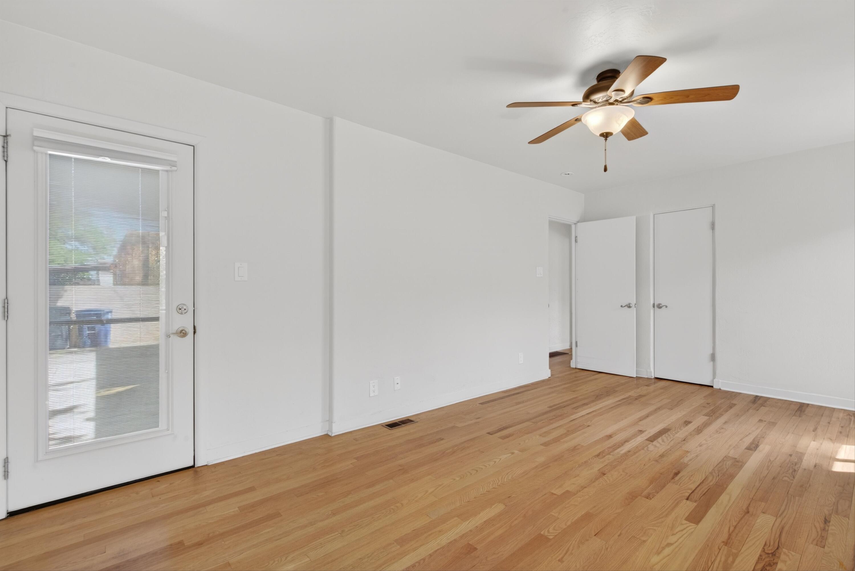 2105 Madeira Drive NE