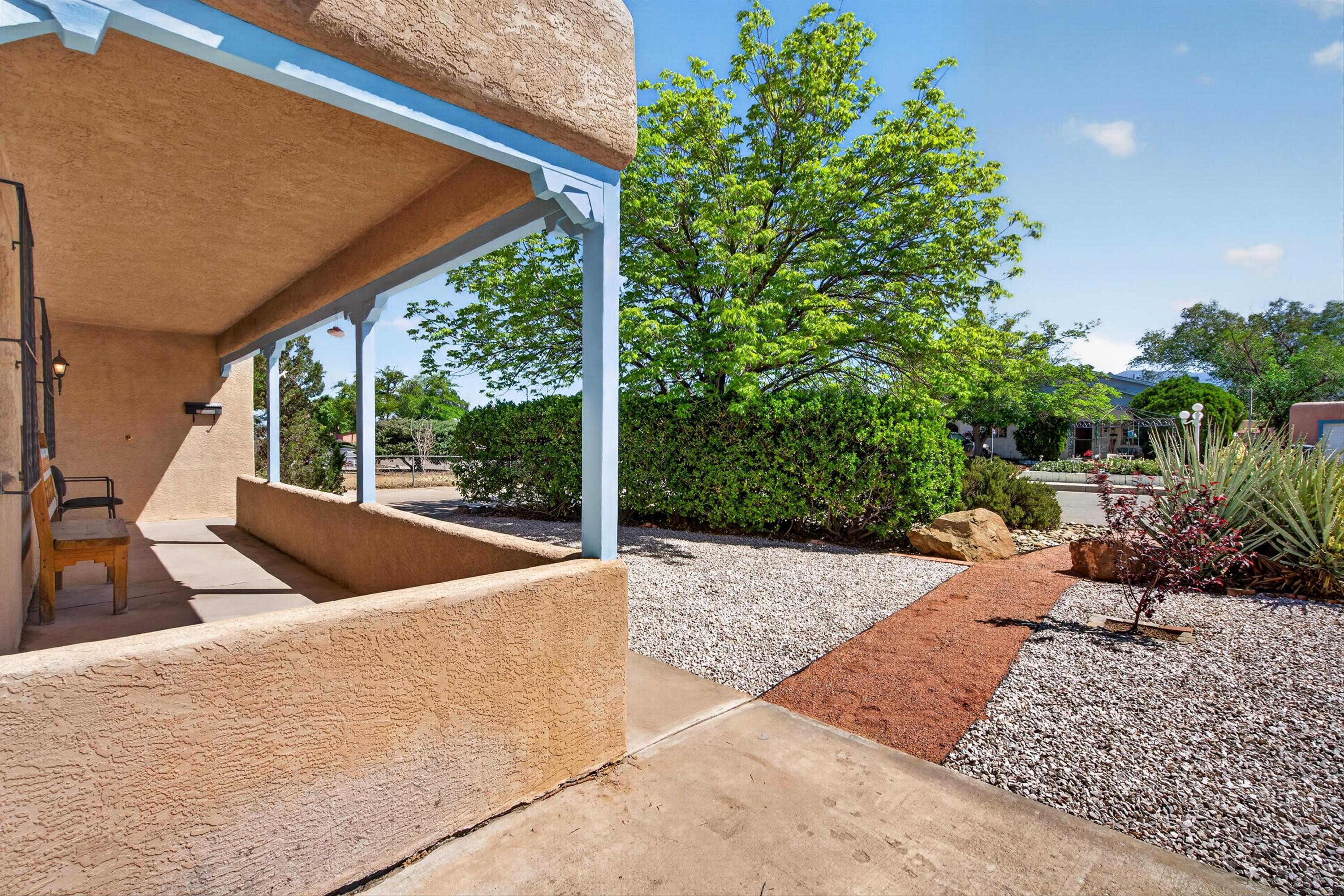 2105 Madeira Drive NE