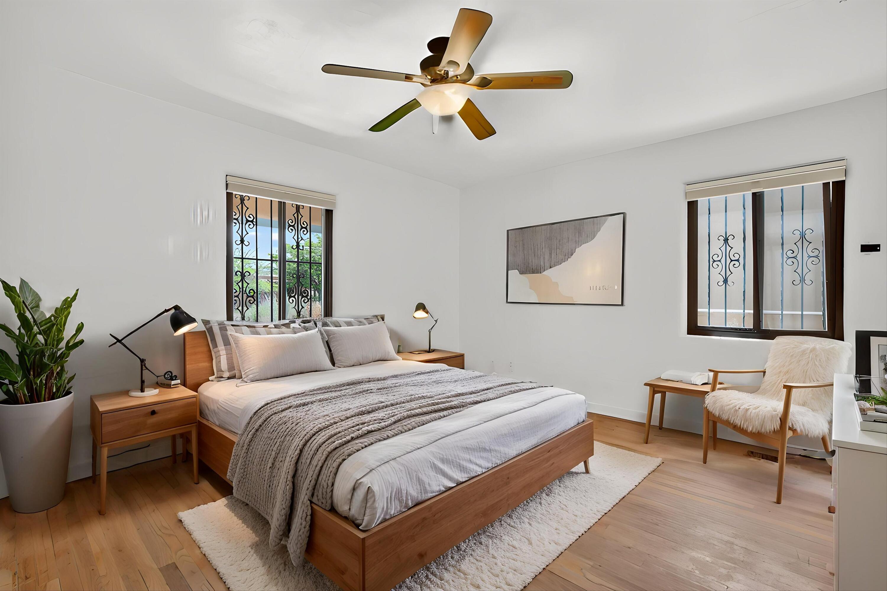 2105 Madeira Drive NE