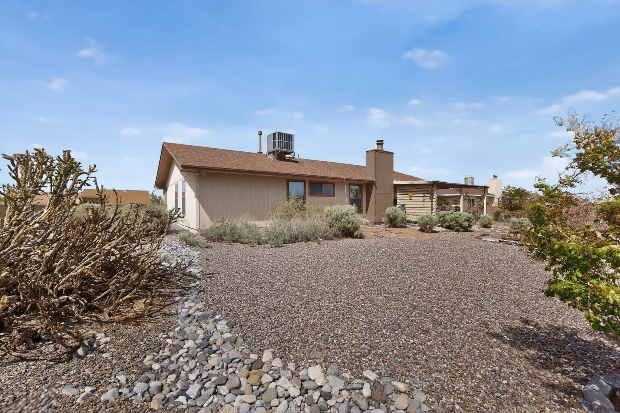 4504 Quartz Drive NE