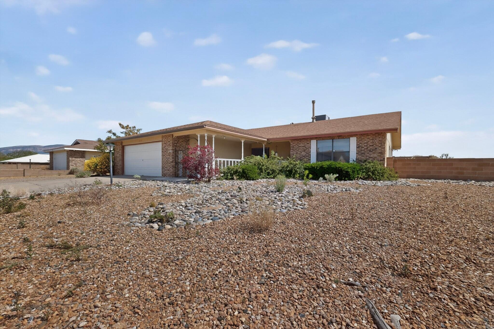4504 Quartz Drive NE