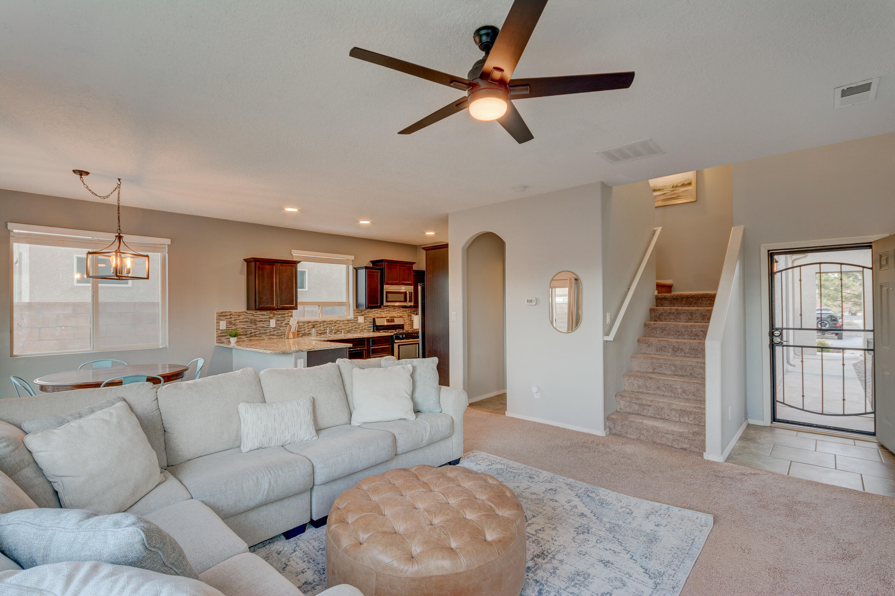 6820 Oasis Canyon Road NW