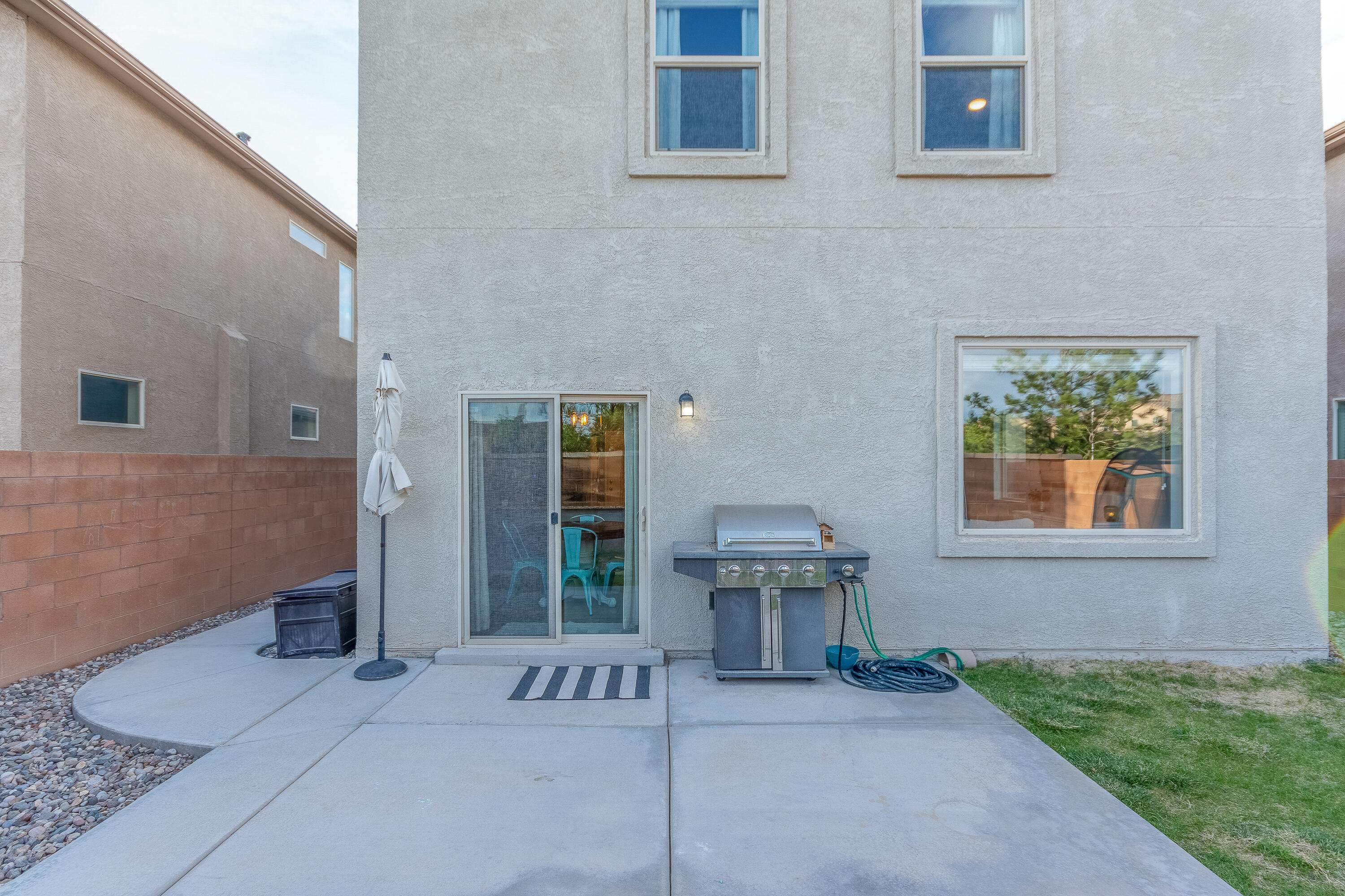 6820 Oasis Canyon Road NW