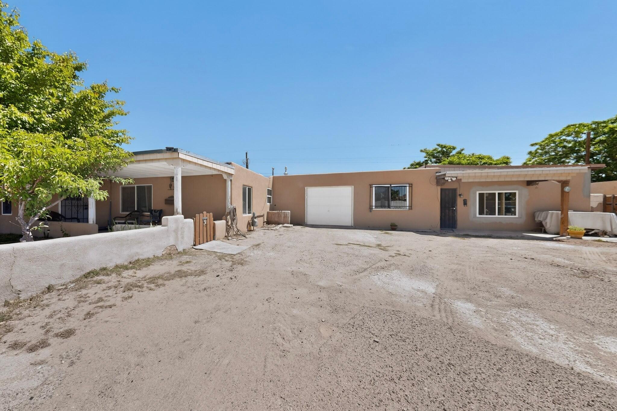 308 Dolores Drive NW
