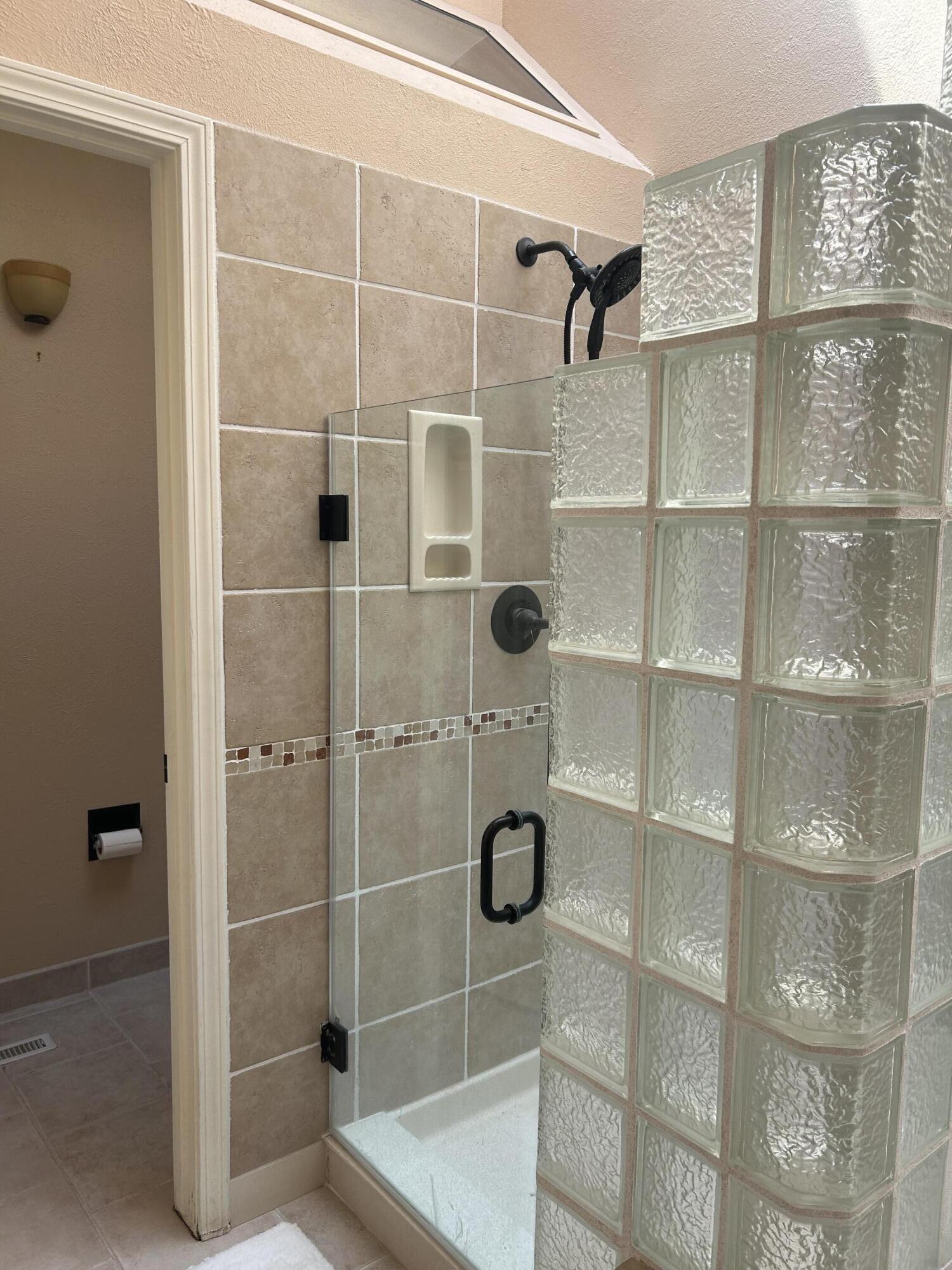 10816 Academy Ridge Road NE