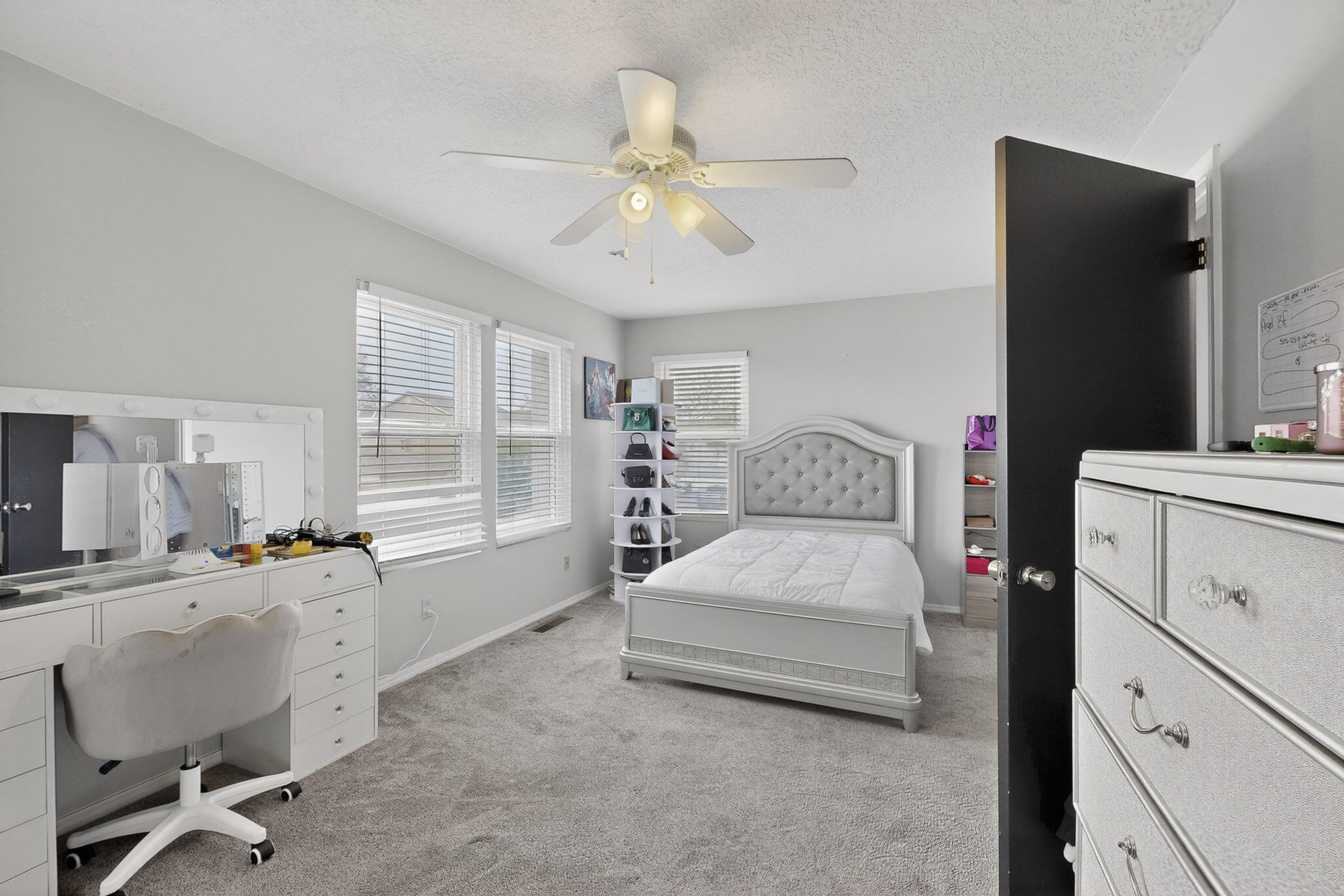 8805 Sawgrass Place NW