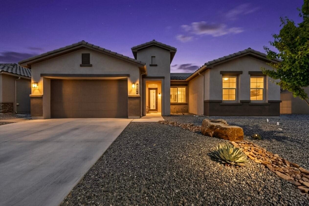 4408 Skyline Loop NE