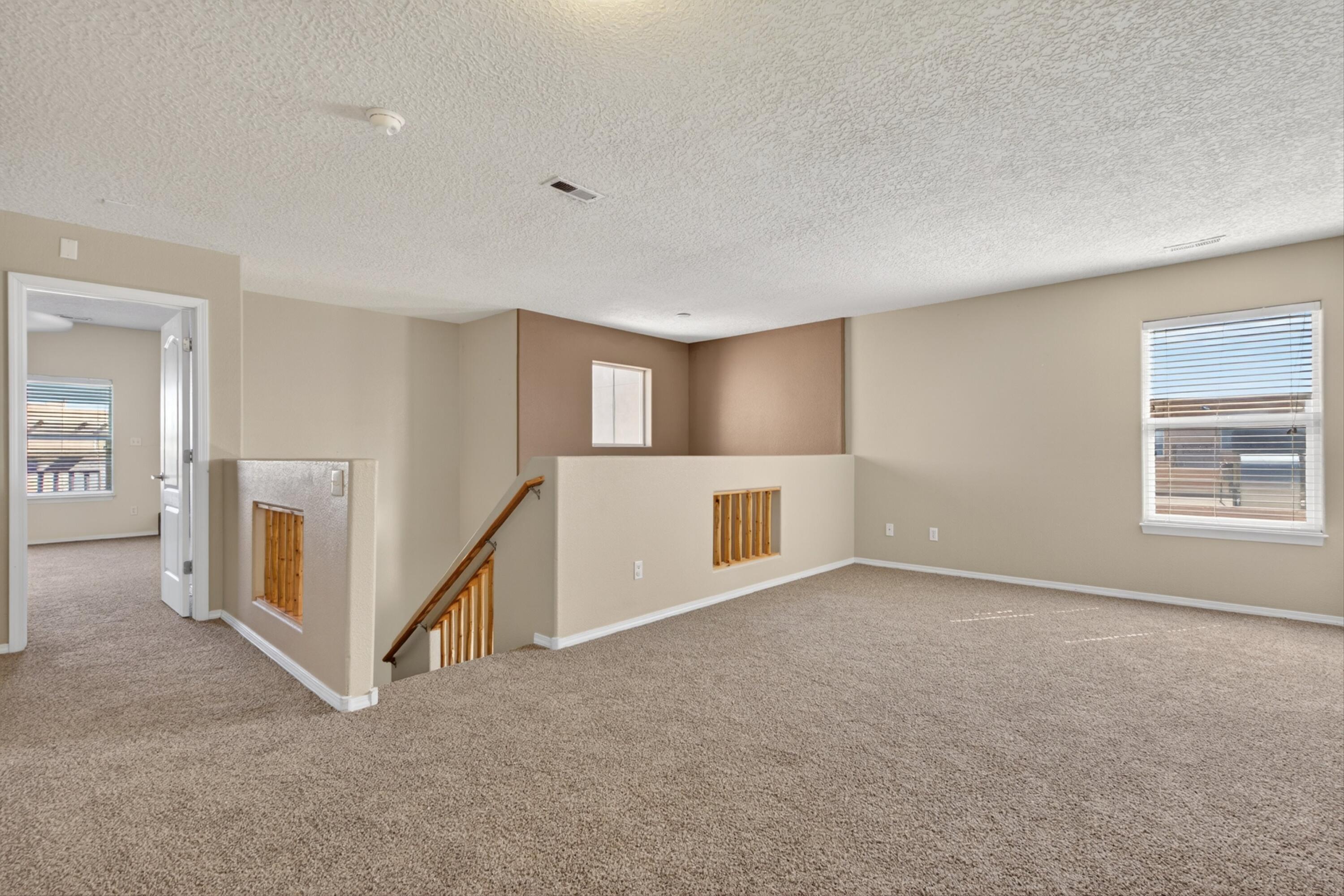 1346 Mountain Vista Drive SE