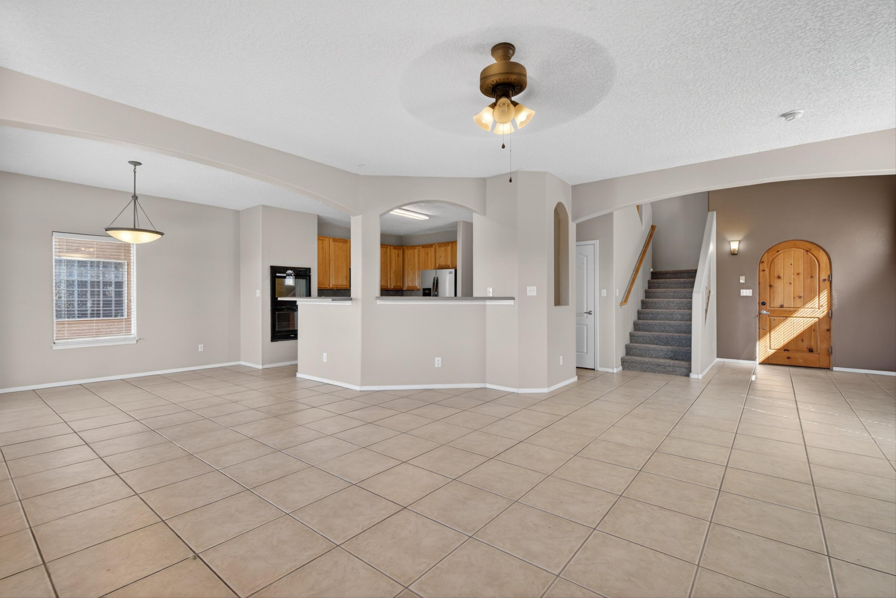1346 Mountain Vista Drive SE