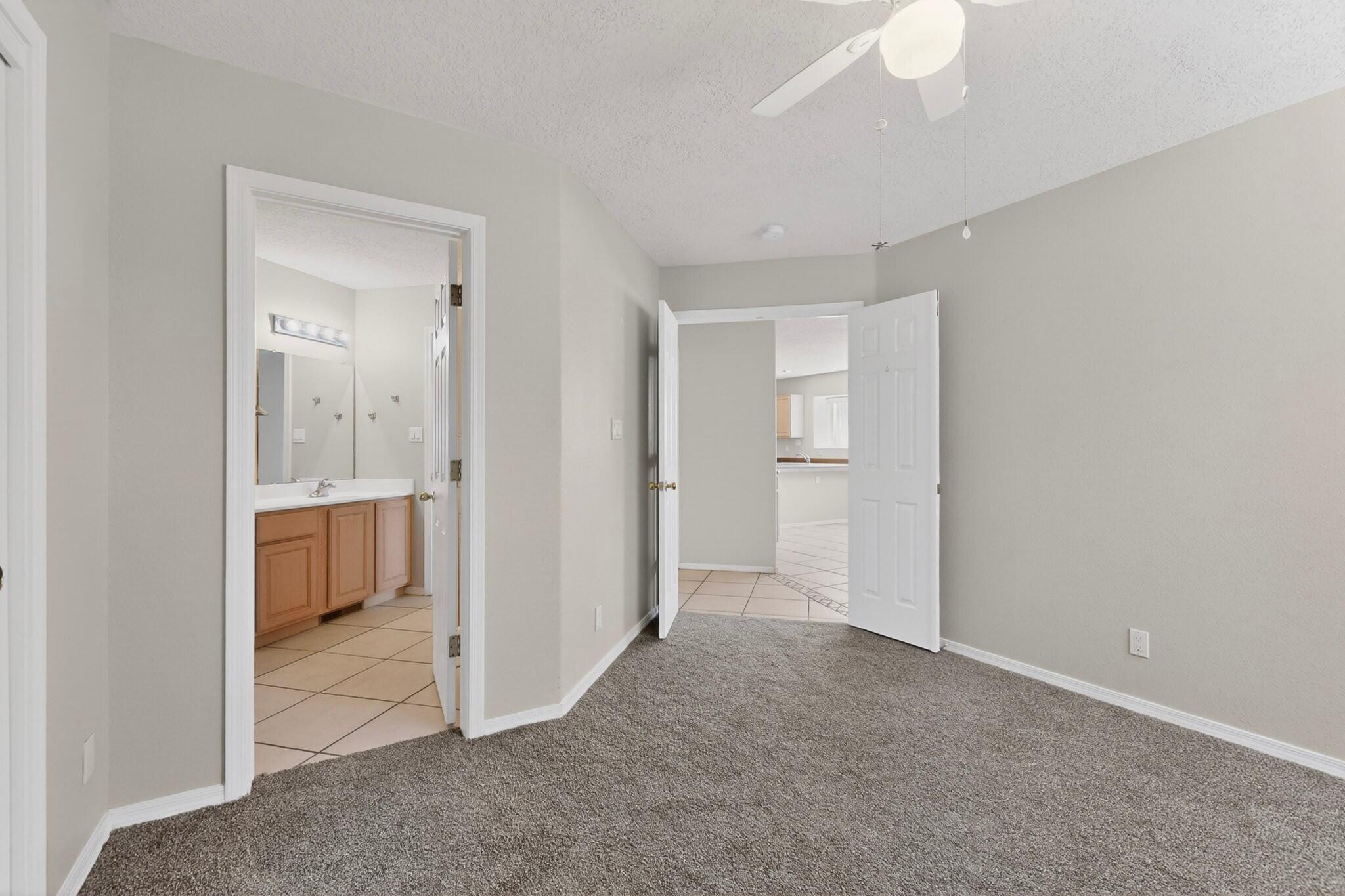4424 Rancho Centro NW