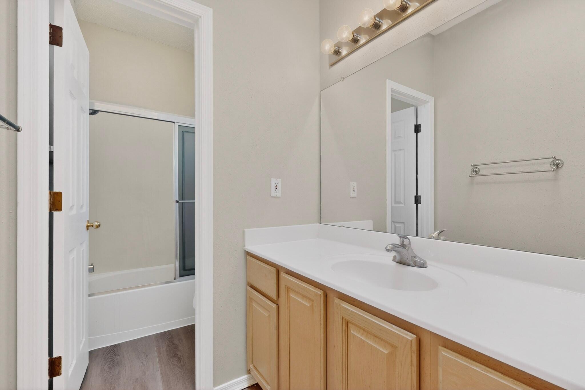 4424 Rancho Centro NW
