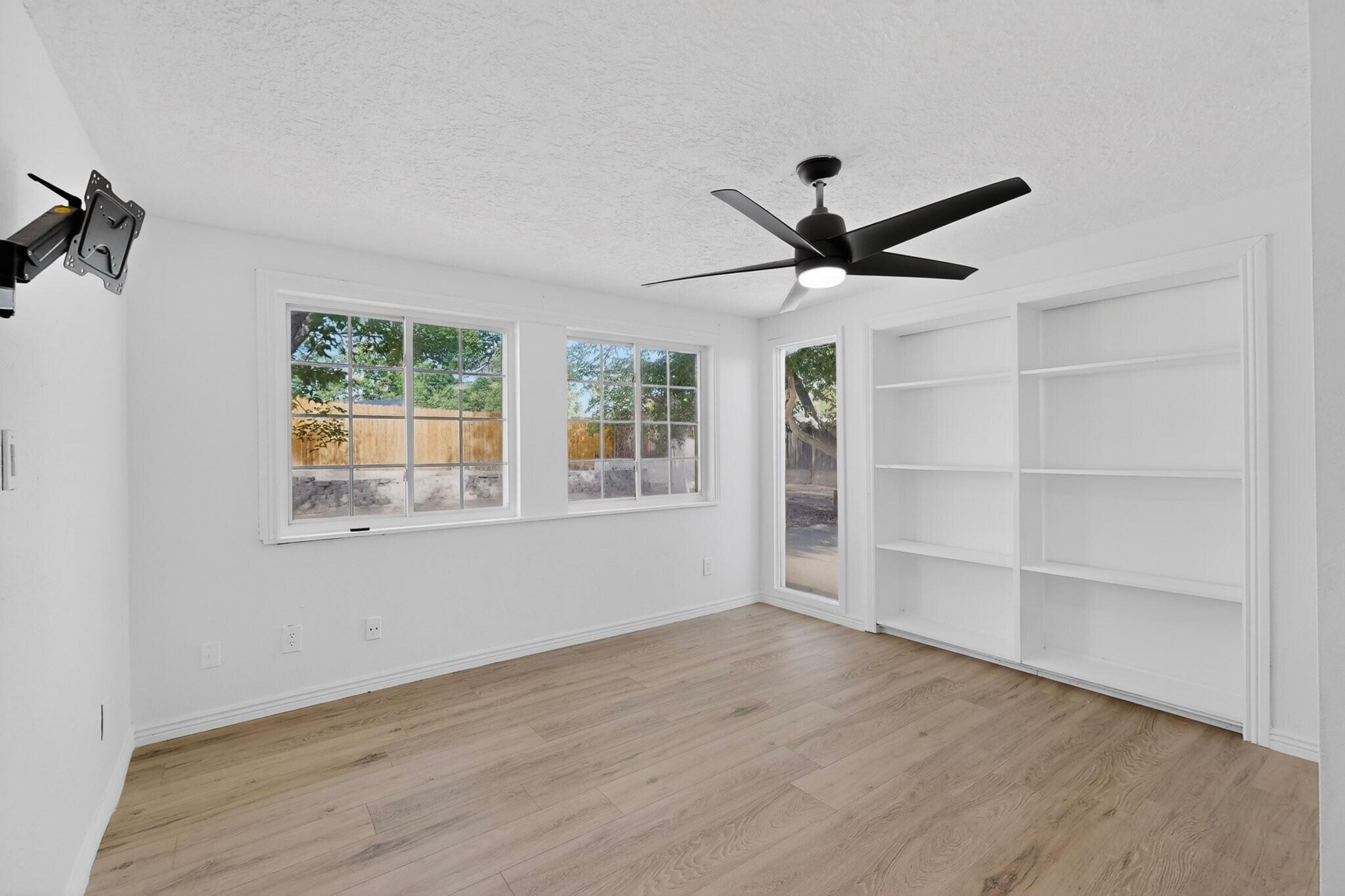 5652 Camino Canada NW