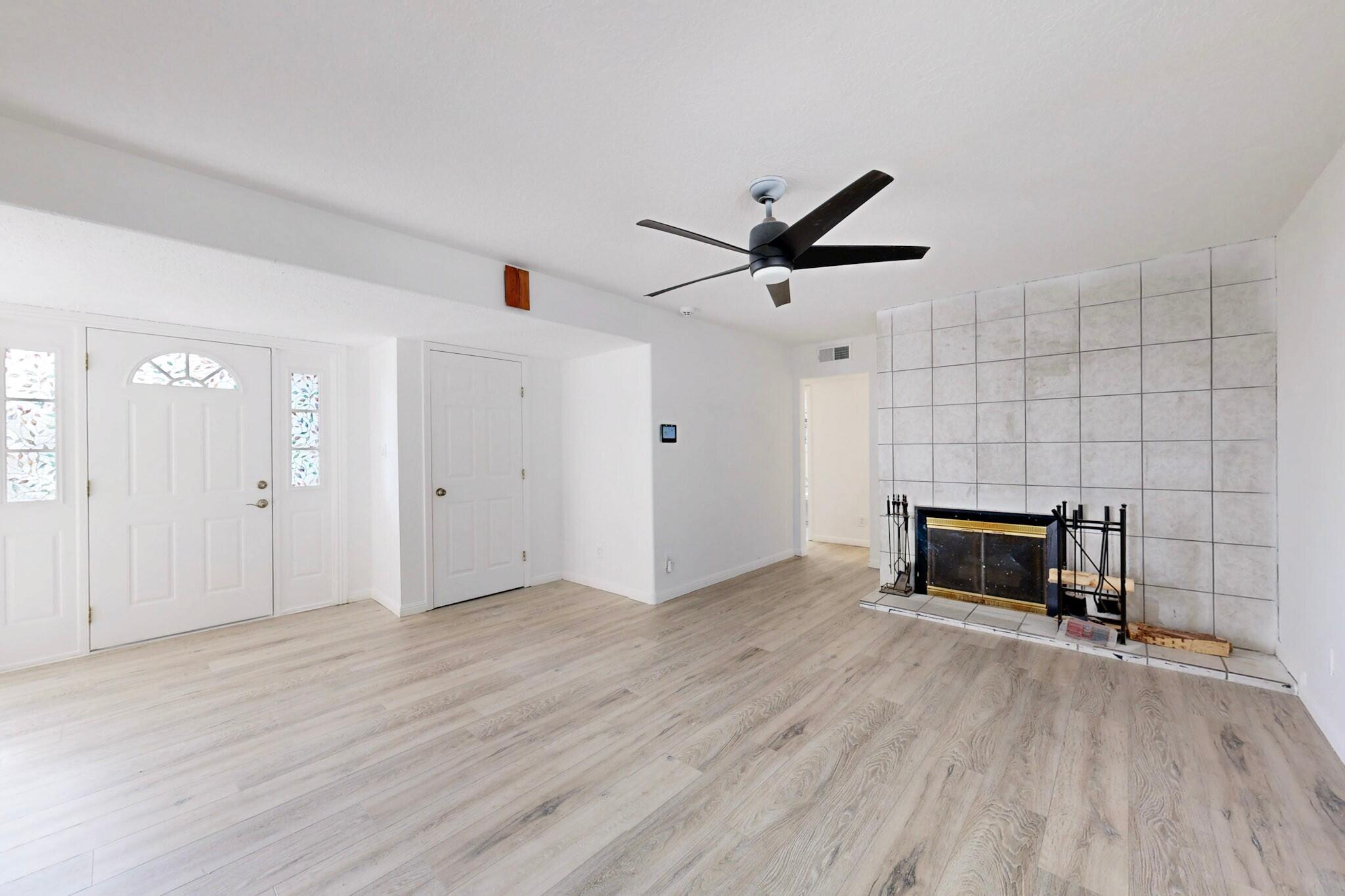 5652 Camino Canada NW