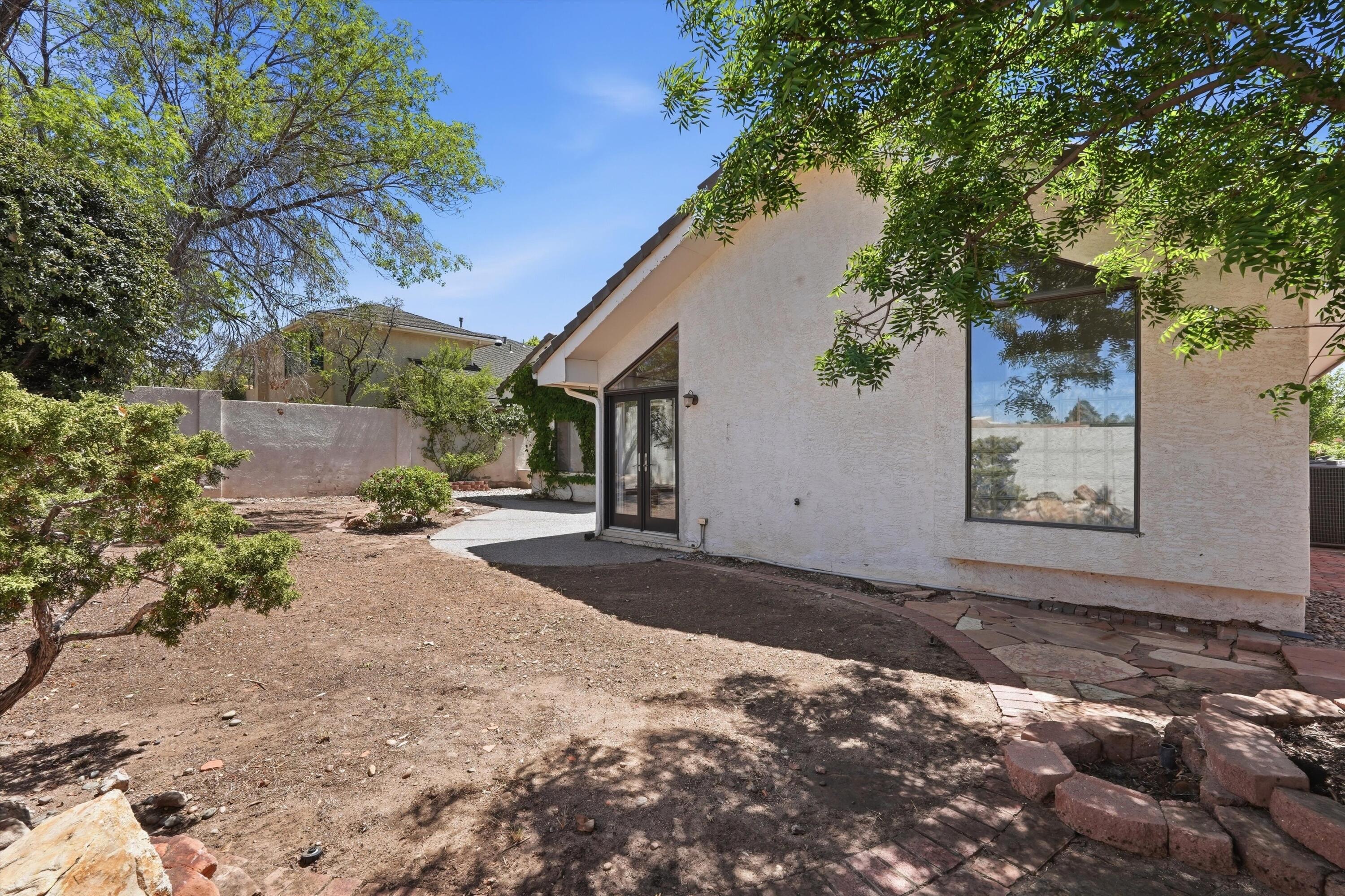 8501 Canyon Run Road NE