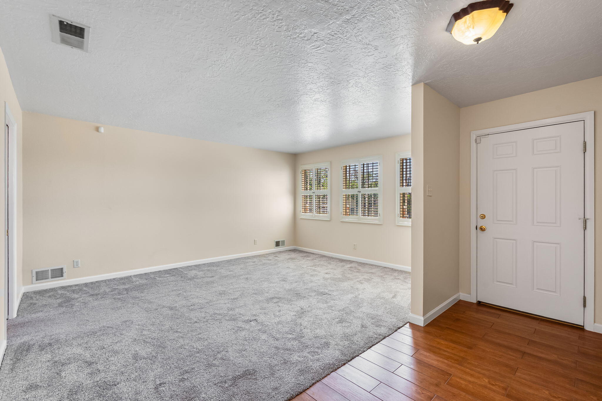 3808 General Bradley Street NE