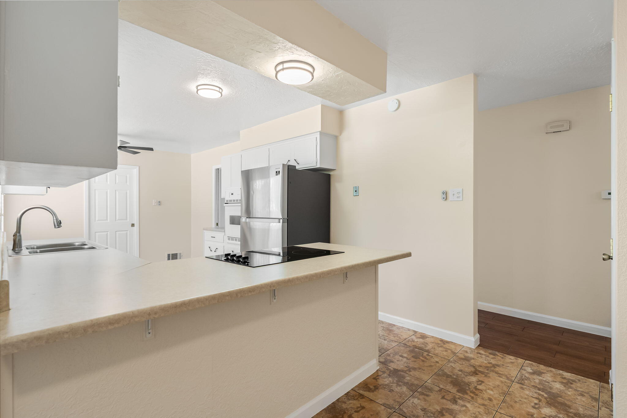 3808 General Bradley Street NE