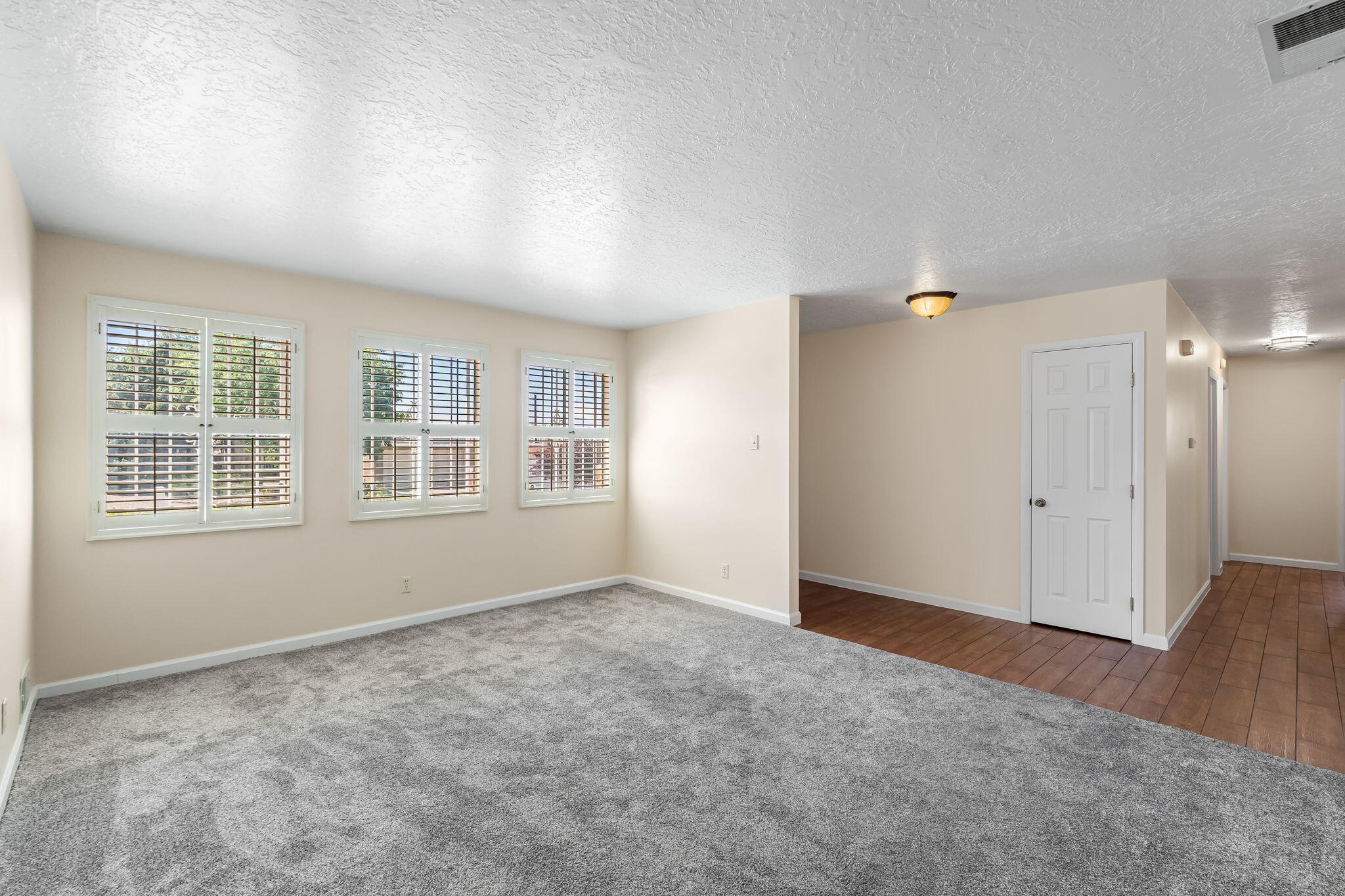3808 General Bradley Street NE